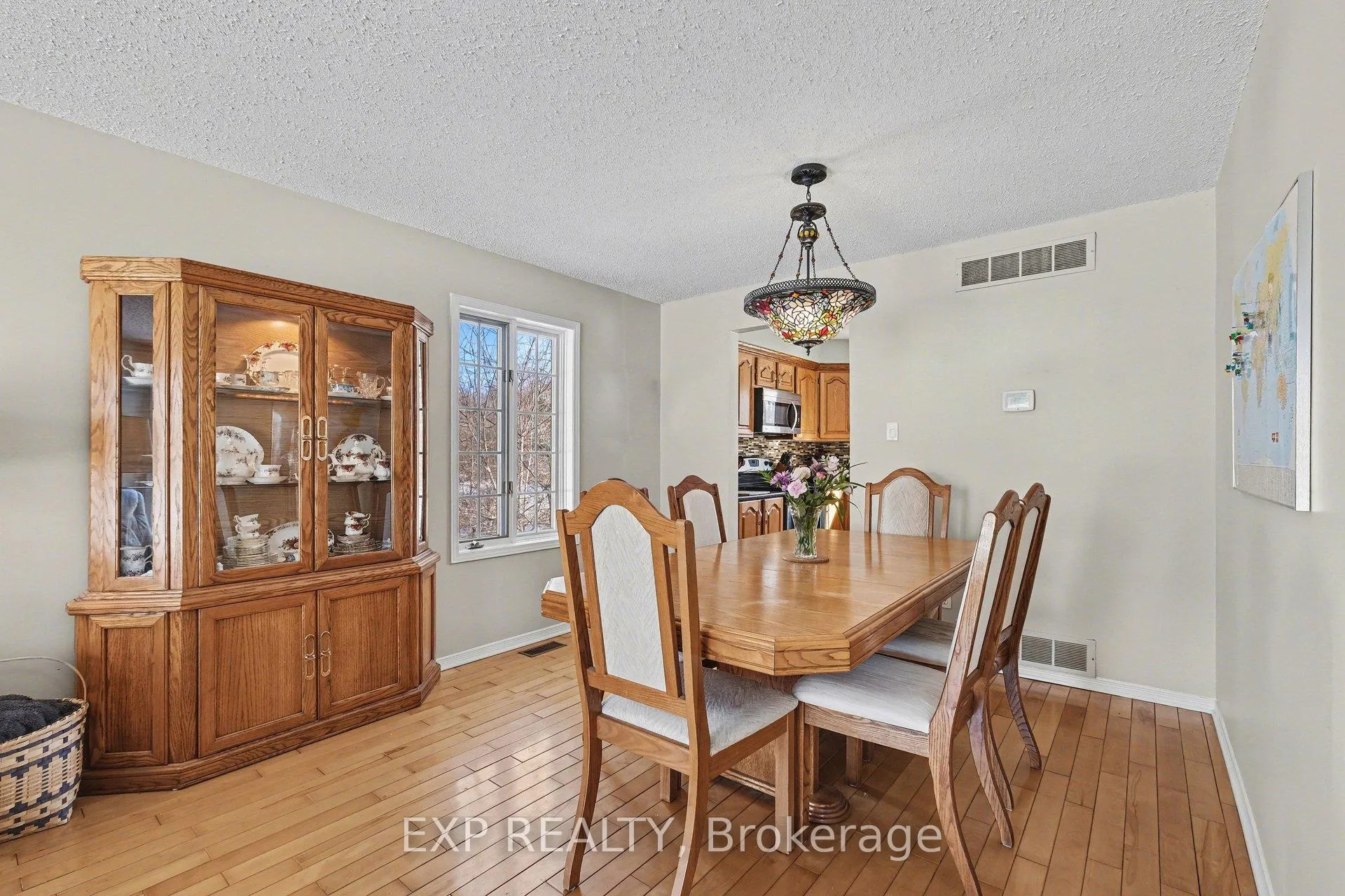 Photo 8 of 1284 Old Carriage Lane, North Dundas, North Dundas (Mountain) Twp — HOMEH