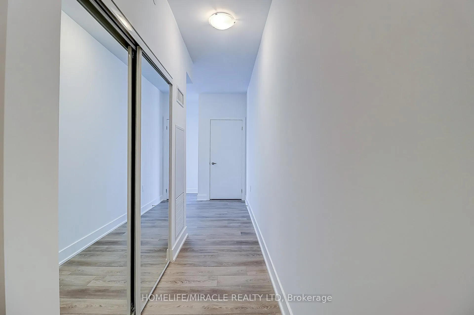 Photo 15 of 2088 James Street, Burlington, Brant — HOMEH