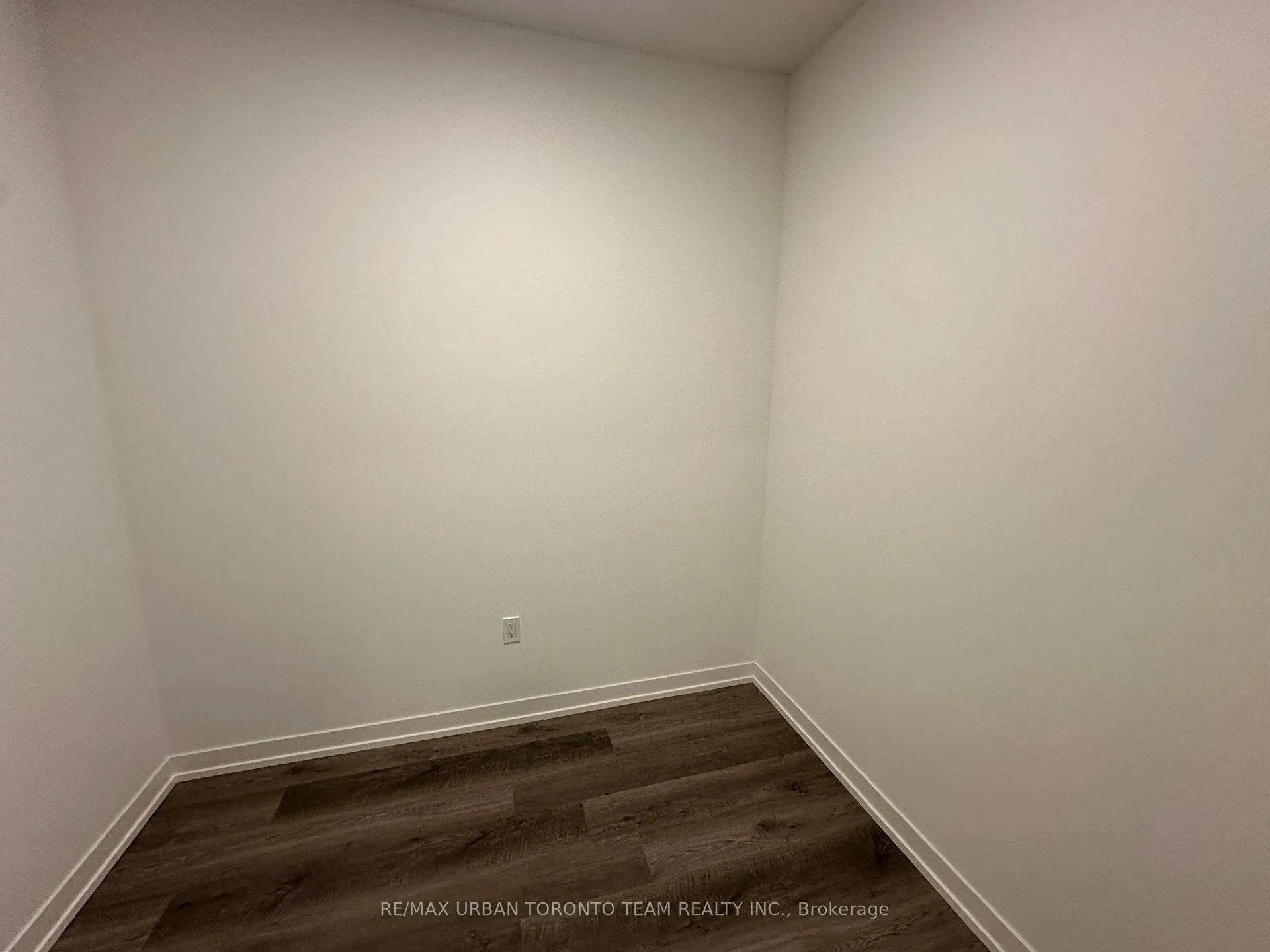 Photo 14 of Unit 5915, 8 Interchange Way, Vaughan, Vaughan Corporate Centre — HOMEH
