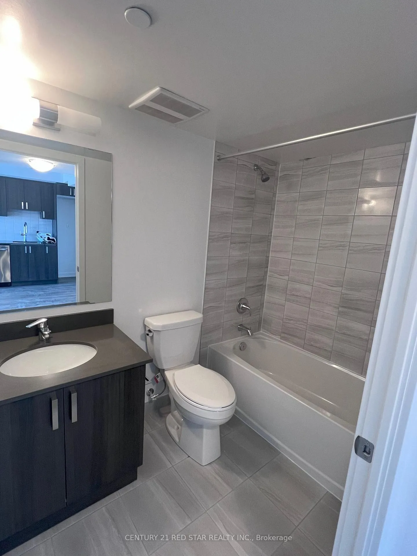 Photo 17 of Unit 2004, 1010 Sandy Beach Road, Pickering, Bay Ridges — HOMEH