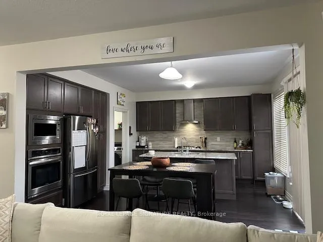 Photo 9 of 1317 Raspberry Terrace, Milton, Ford — HOMEH