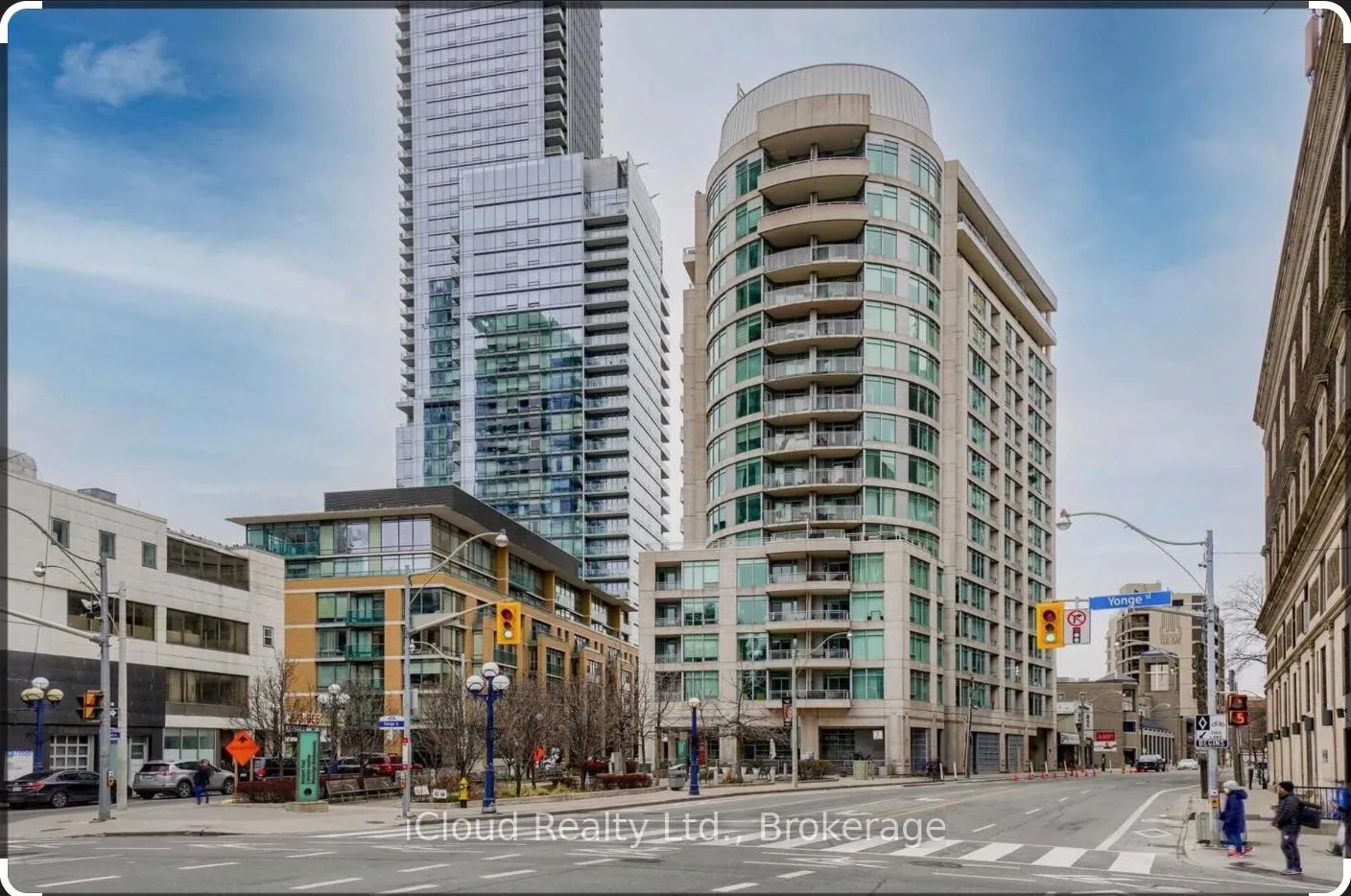 Photo 2 of Unit 604, 8 Scollard Street, Toronto, The Annex — HOMEH