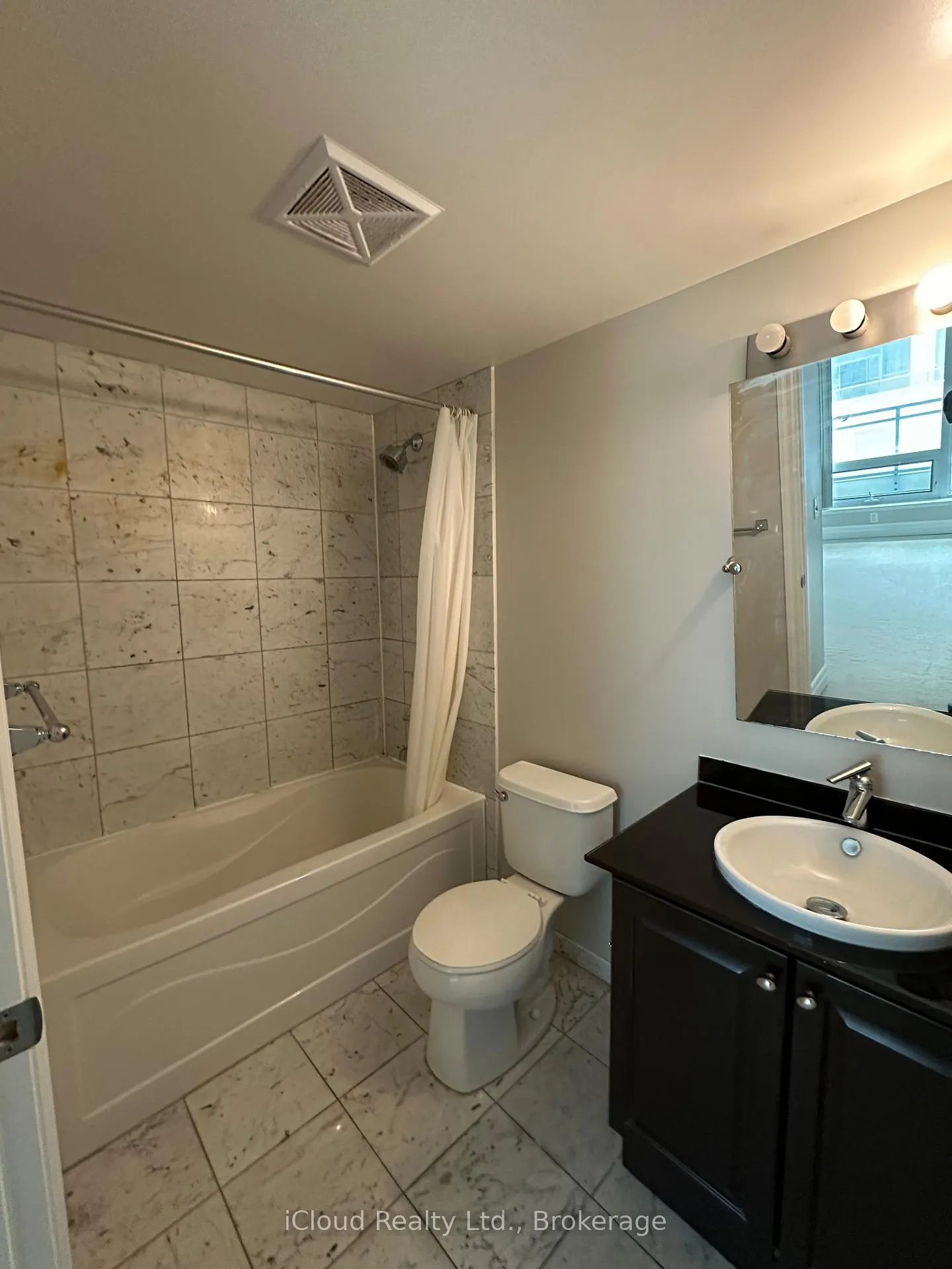 Photo 12 of Unit 604, 8 Scollard Street, Toronto, The Annex — HOMEH