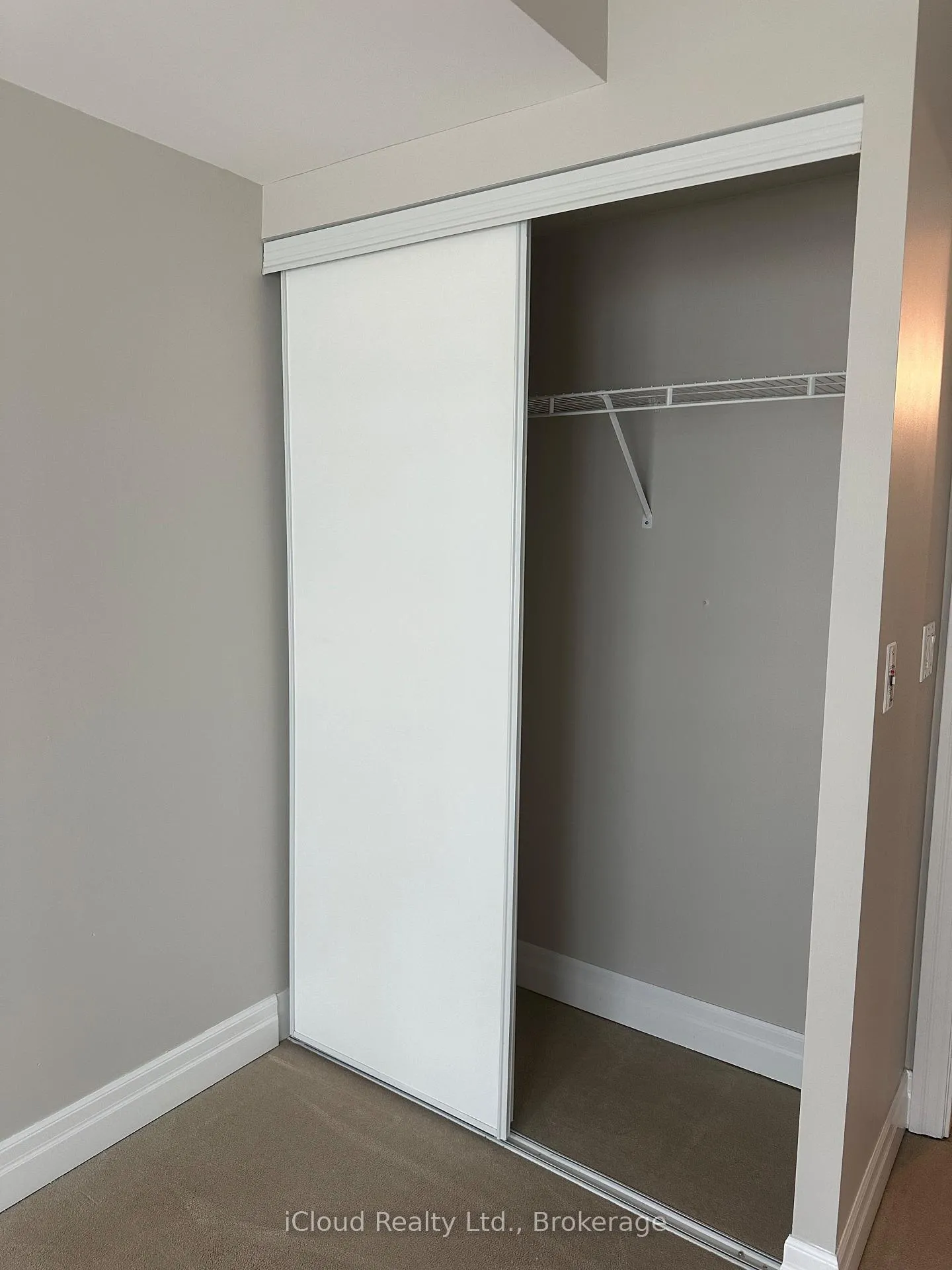 Photo 13 of Unit 604, 8 Scollard Street, Toronto, The Annex — HOMEH
