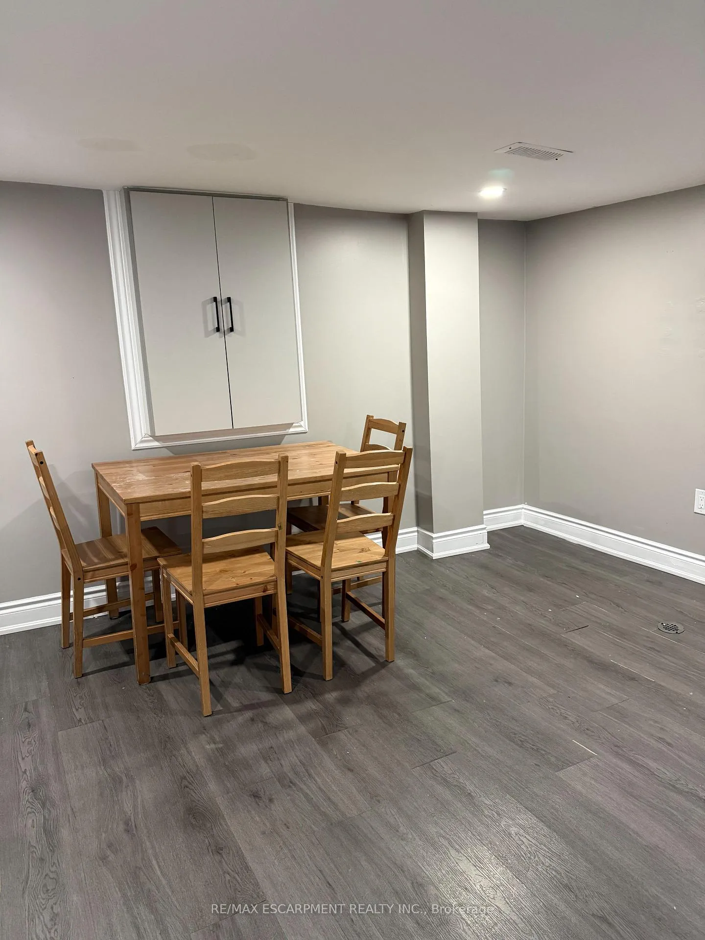 Photo 8 of Unit Lower, 22 Graham Avenue N, Hamilton, Delta — HOMEH