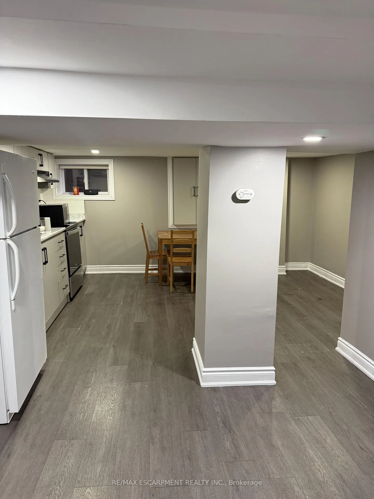 Photo 12 of Unit Lower, 22 Graham Avenue N, Hamilton, Delta — HOMEH