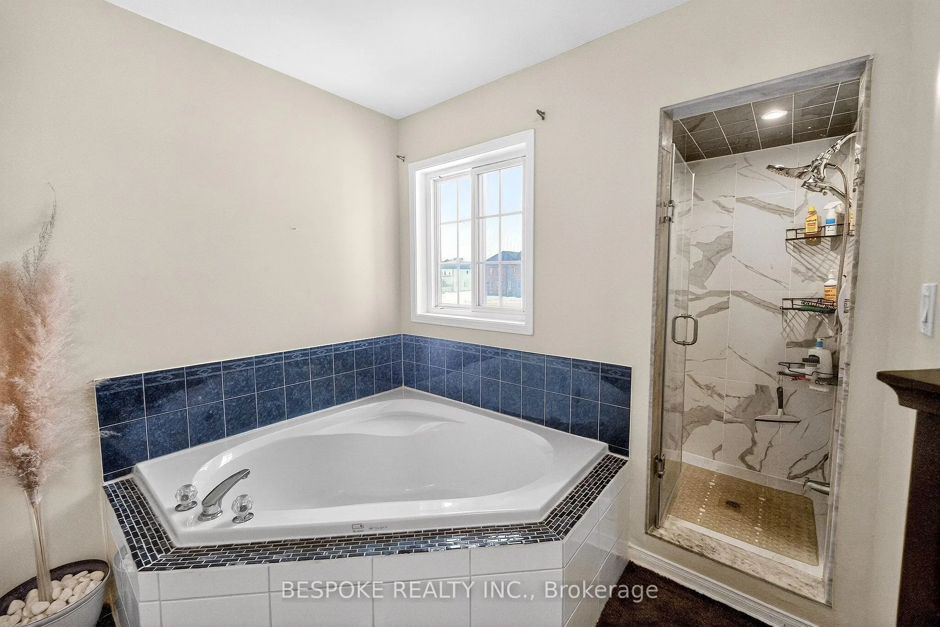 Photo 27 of 1206 Wadebridge Crescent, Oshawa, Eastdale — HOMEH