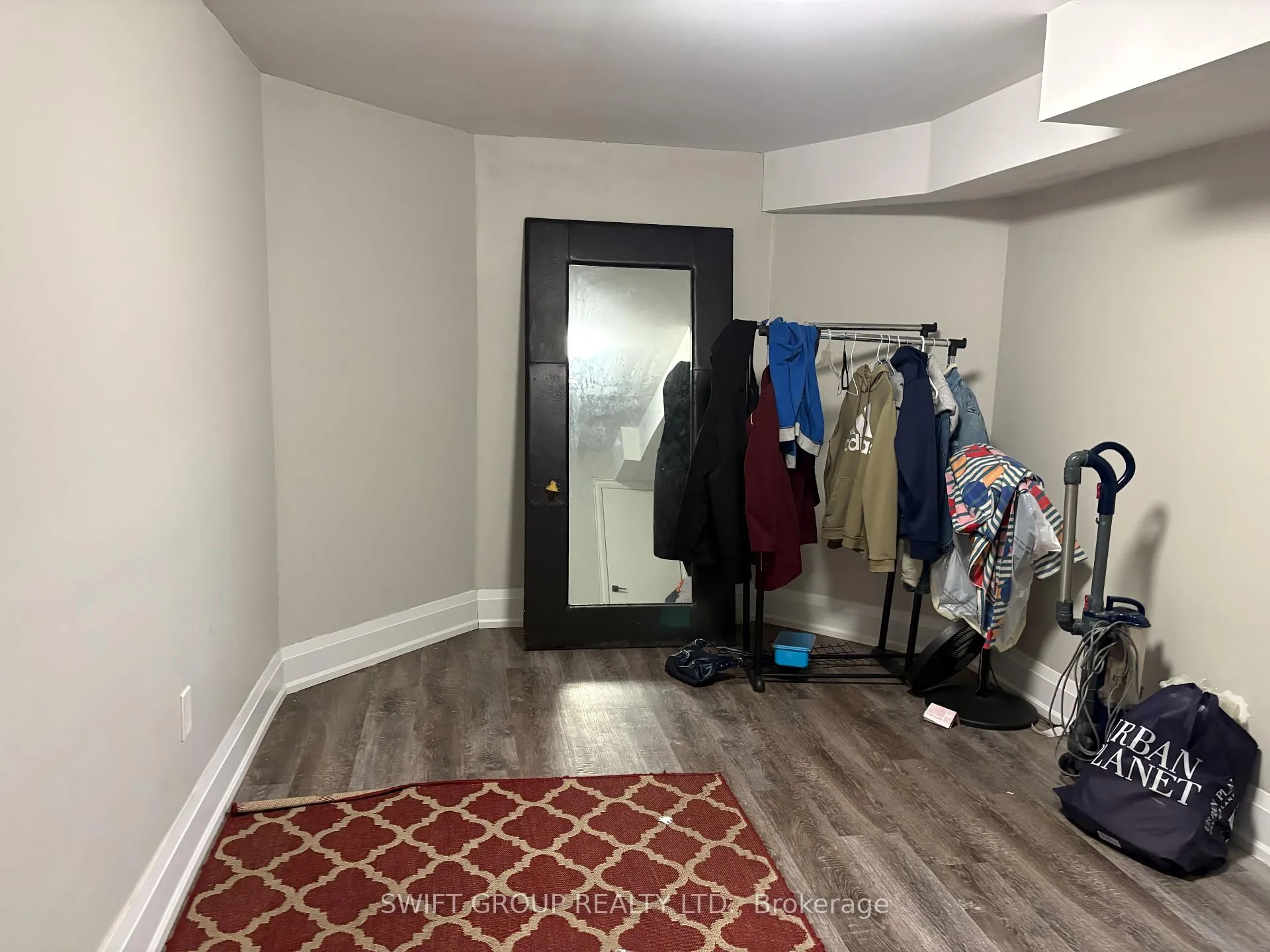 Photo 9 of Unit B, 31 Irwin Drive, Whitby, Downtown Whitby — HOMEH