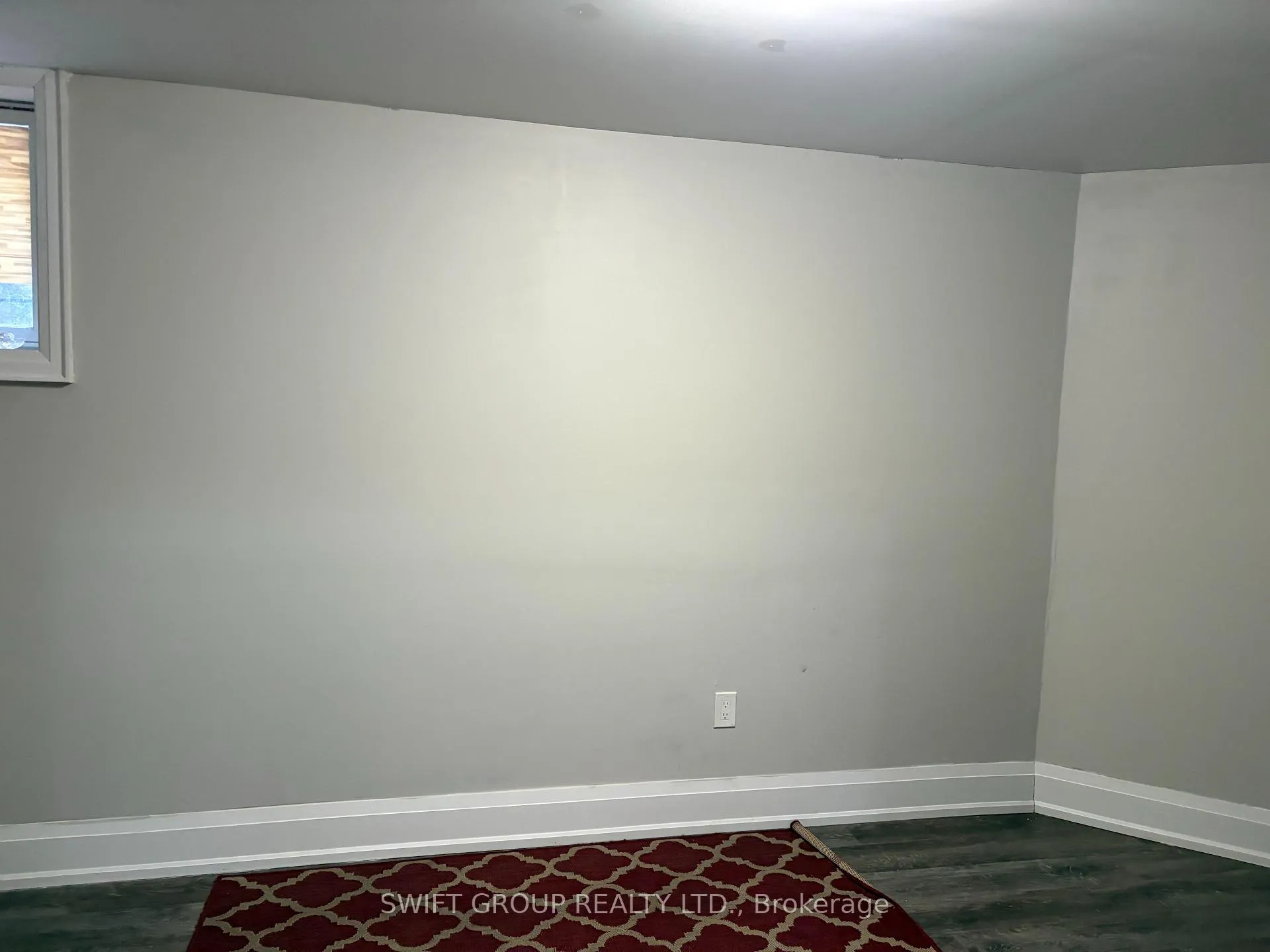 Photo 20 of Unit B, 31 Irwin Drive, Whitby, Downtown Whitby — HOMEH