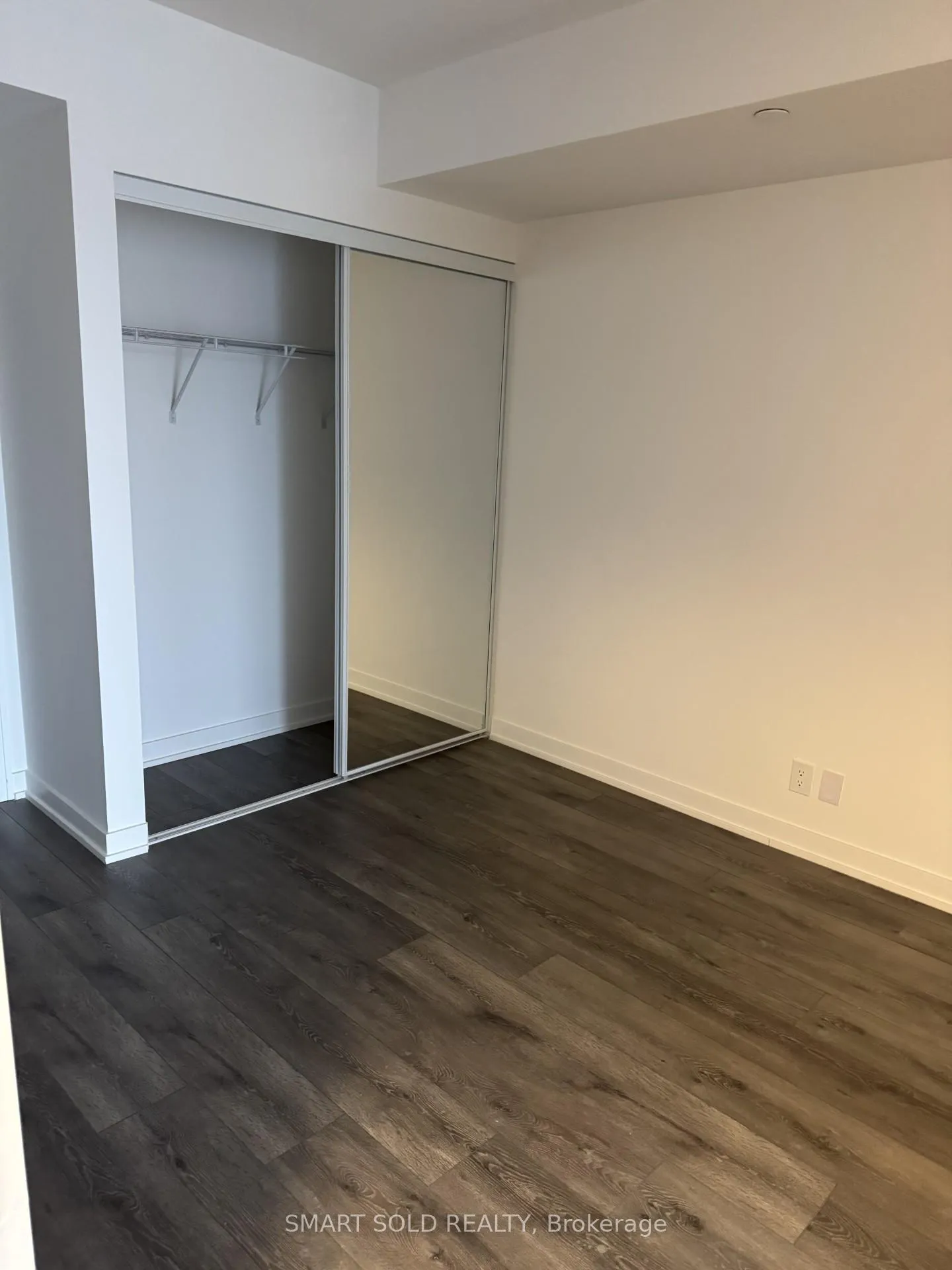 Photo 5 of Unit 504, 2 Manderley Drive N, Scarborough, Birchcliffe-Cliffside — HOMEH