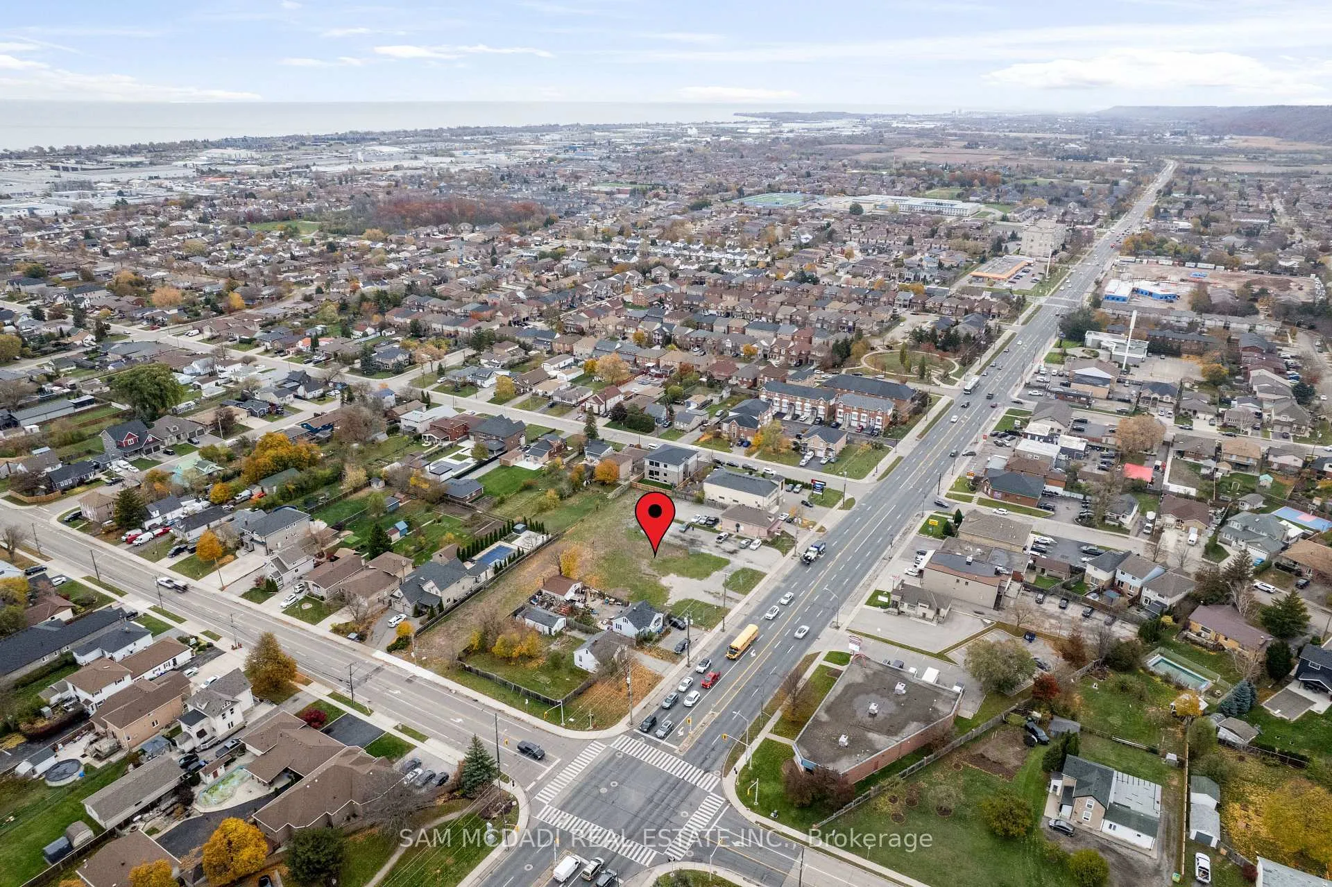Photo 11 of 423 Highway 8, Hamilton, Stoney Creek — HOMEH