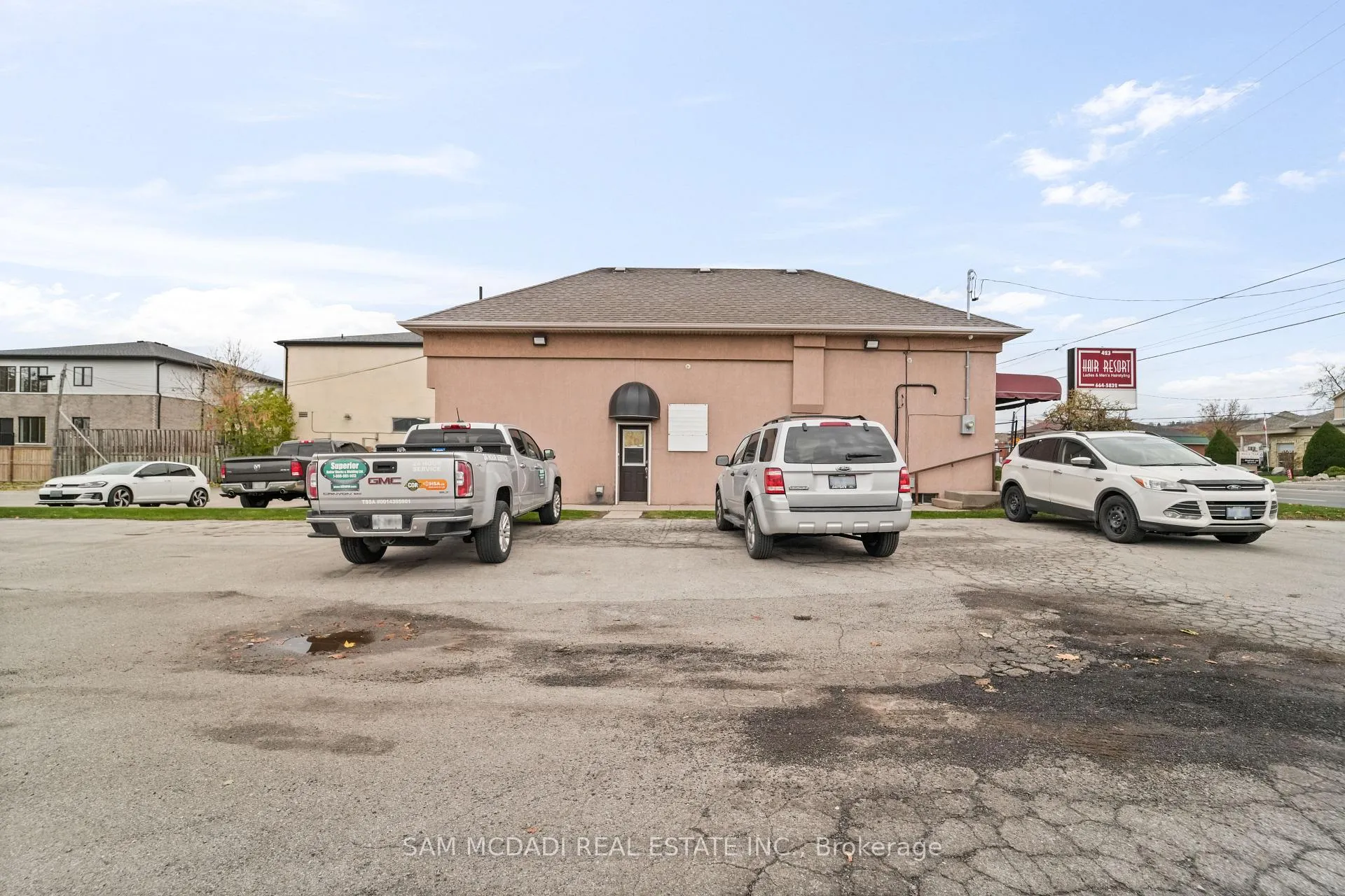 Photo 16 of 423 Highway 8, Hamilton, Stoney Creek — HOMEH