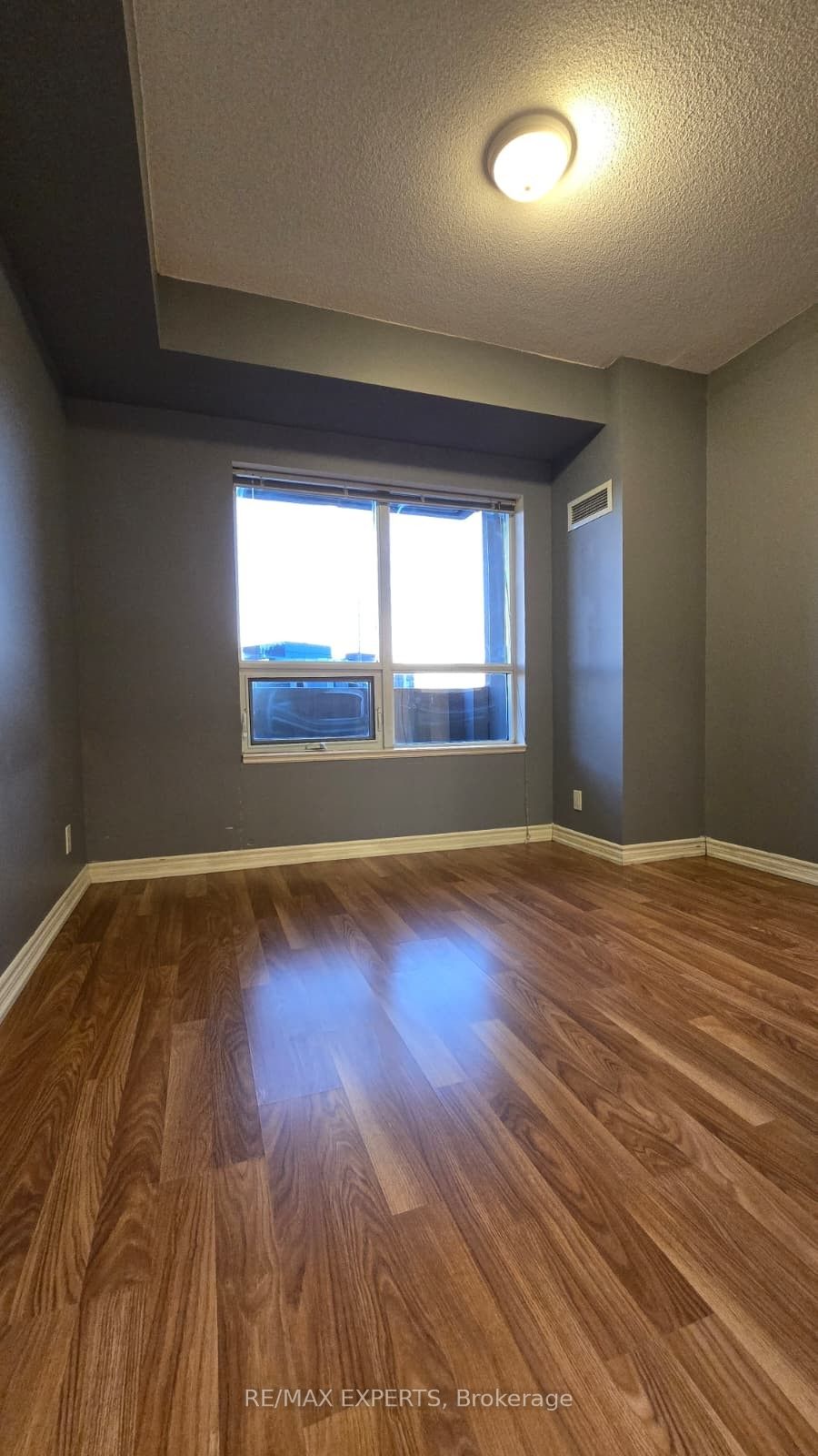 Photo 9 of Unit 415, 9225 Jane Street, Vaughan, Maple — HOMEH