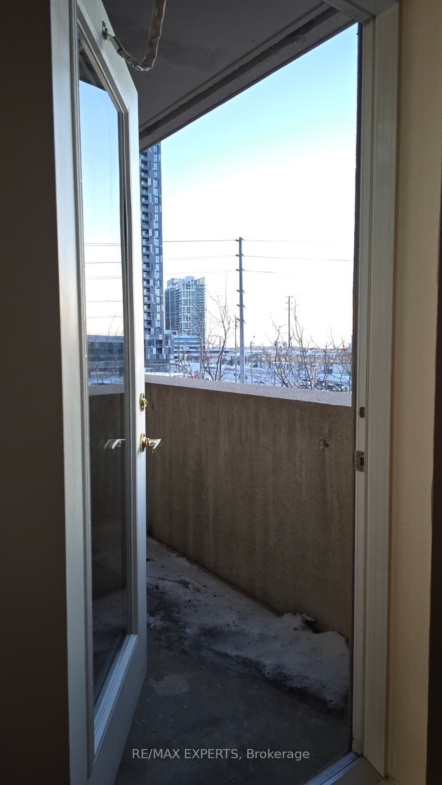 Photo 13 of Unit 415, 9225 Jane Street, Vaughan, Maple — HOMEH