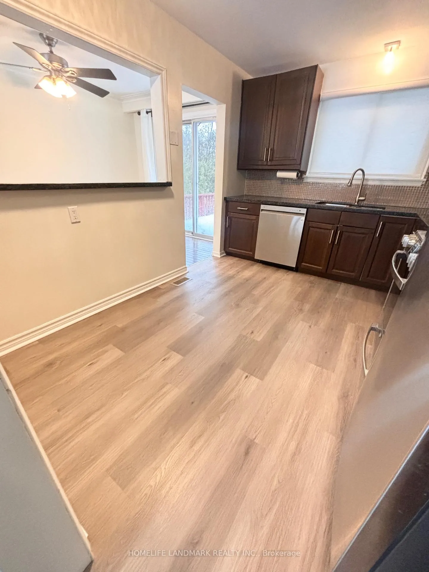 Photo 13 of 27 Arrowflight Drive, Markham, Bullock — HOMEH