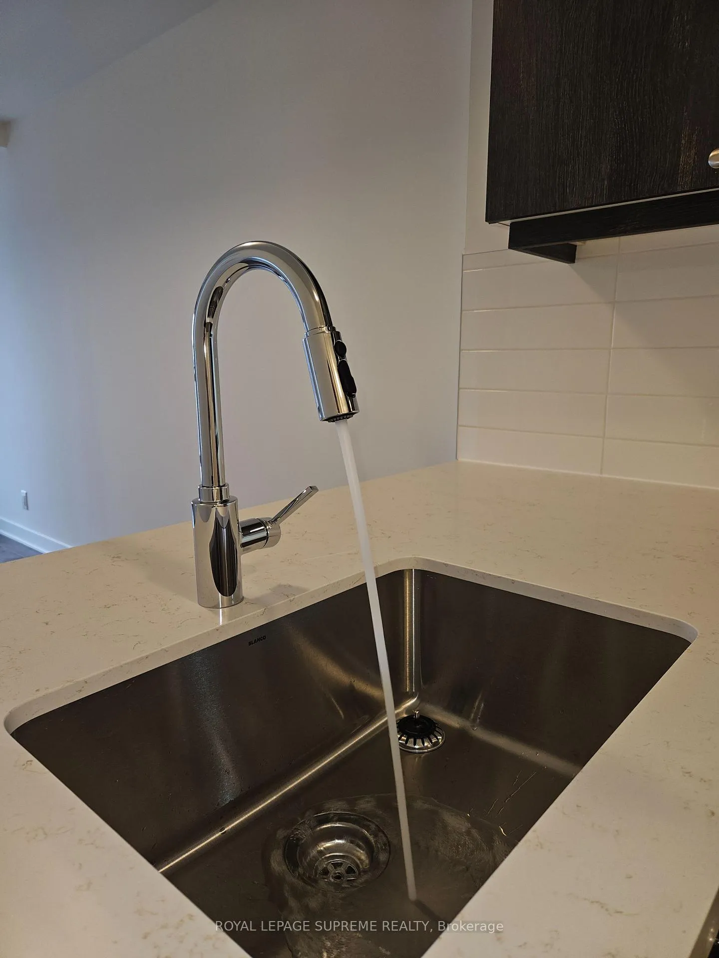 Photo 9 of Unit 420, 51 Clarington Boulevard, Clarington, Bowmanville — HOMEH
