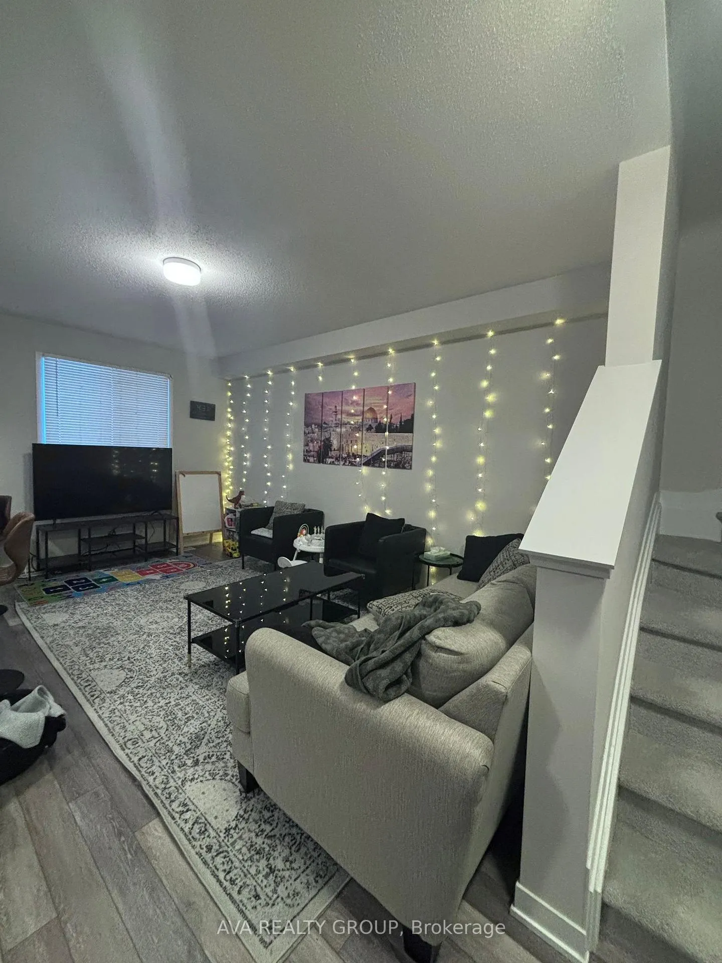 Photo 6 of 517 Brigatine Avenue, Ottawa, Stittsville (North) — HOMEH