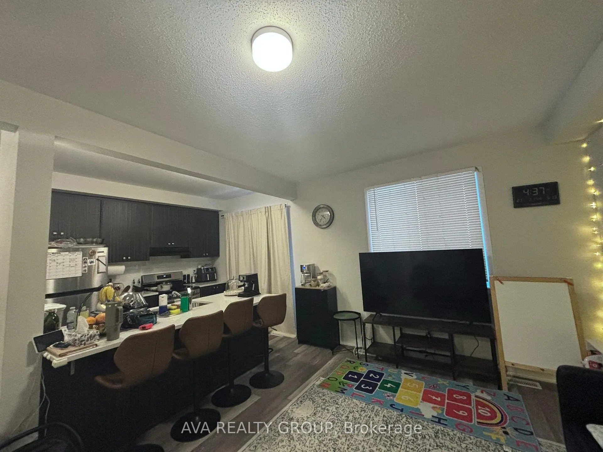 Photo 9 of 517 Brigatine Avenue, Ottawa, Stittsville (North) — HOMEH