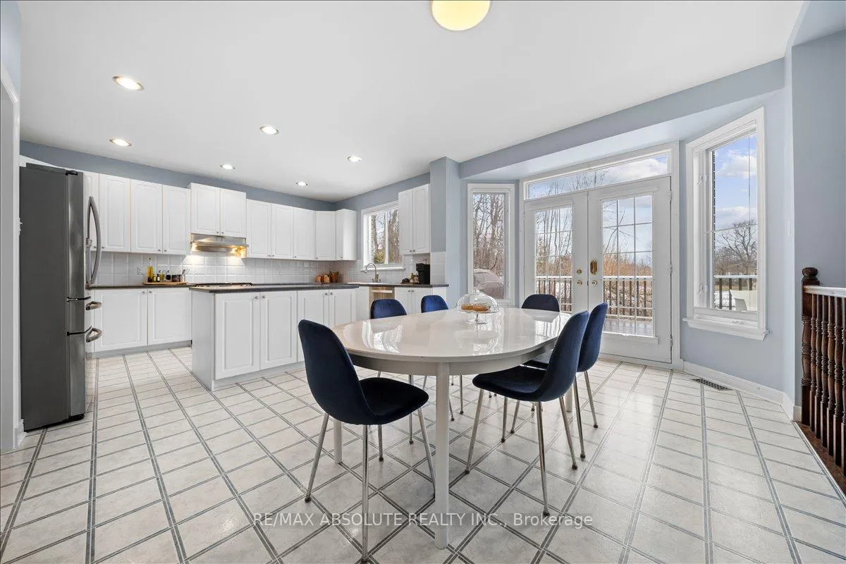 Photo 15 of 72 Kenins Crescent, Ottawa, Kanata - Kanata Lakes/Heritage Hills — HOMEH