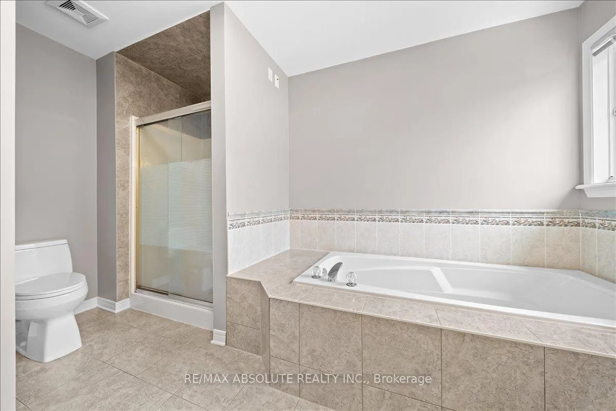 Photo 28 of 72 Kenins Crescent, Ottawa, Kanata - Kanata Lakes/Heritage Hills — HOMEH