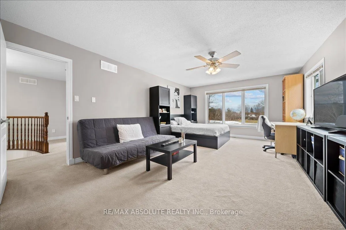 Photo 29 of 72 Kenins Crescent, Ottawa, Kanata - Kanata Lakes/Heritage Hills — HOMEH
