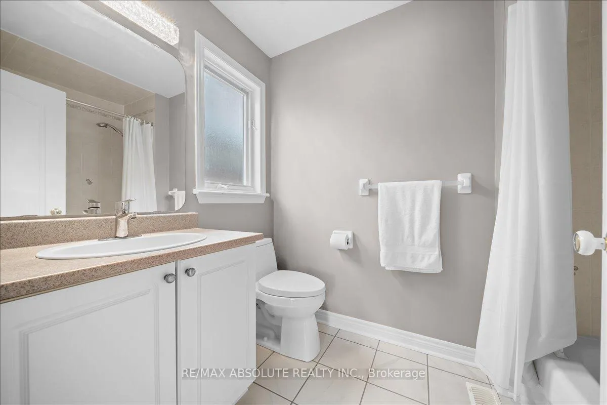 Photo 30 of 72 Kenins Crescent, Ottawa, Kanata - Kanata Lakes/Heritage Hills — HOMEH