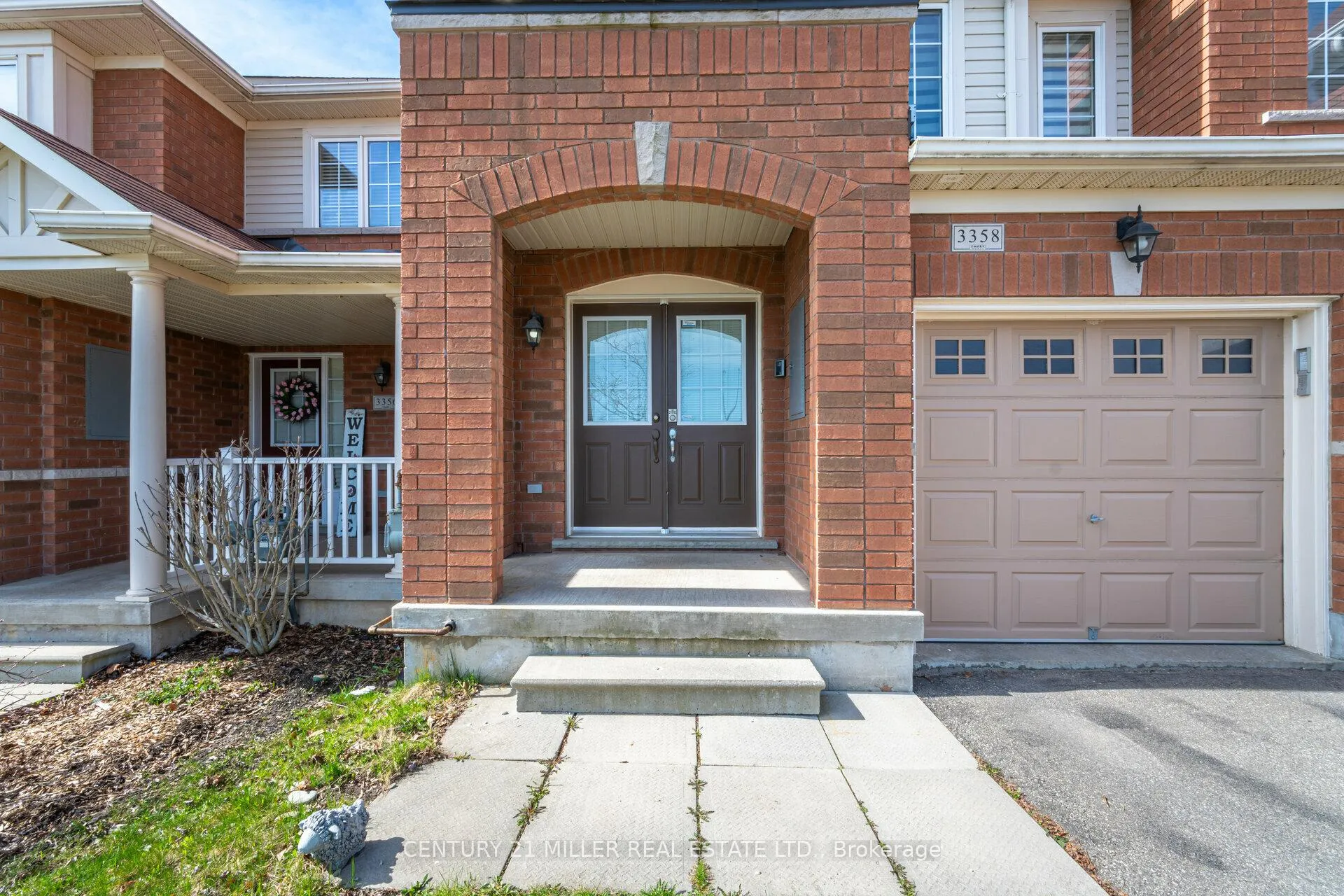 Photo 3 of 3358 Mikalda Road, Burlington, Alton — HOMEH