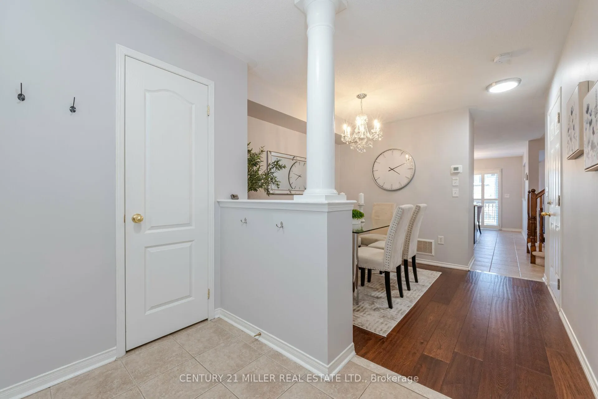 Photo 5 of 3358 Mikalda Road, Burlington, Alton — HOMEH