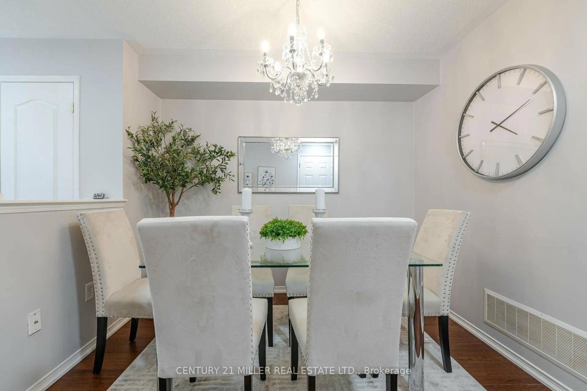 Photo 8 of 3358 Mikalda Road, Burlington, Alton — HOMEH