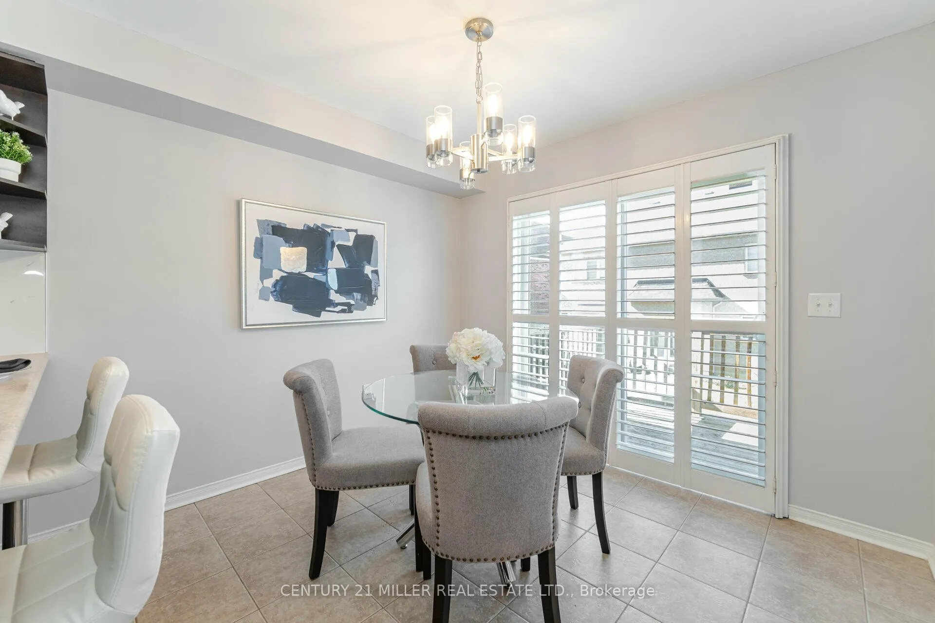 Photo 13 of 3358 Mikalda Road, Burlington, Alton — HOMEH