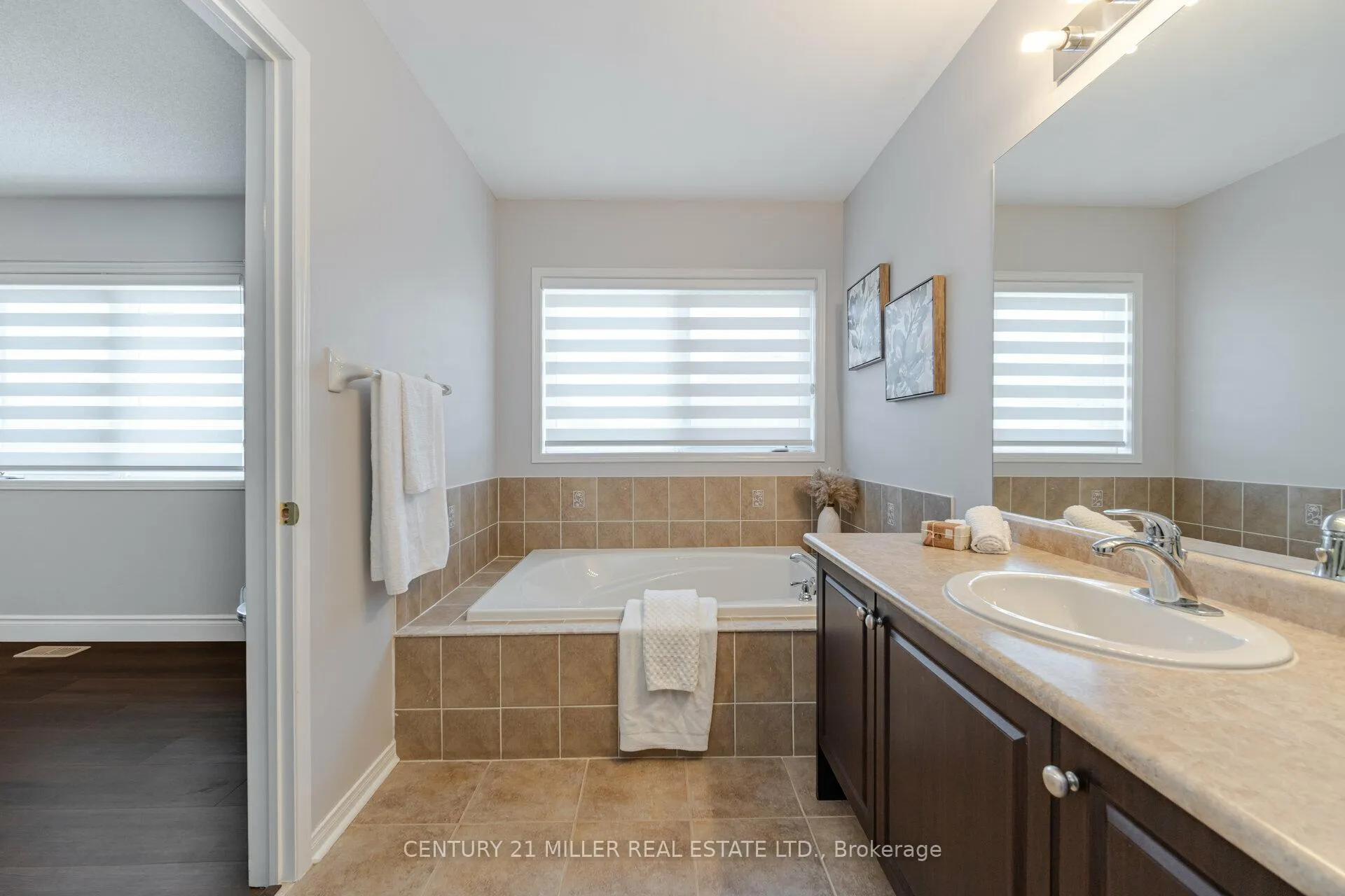 Photo 27 of 3358 Mikalda Road, Burlington, Alton — HOMEH