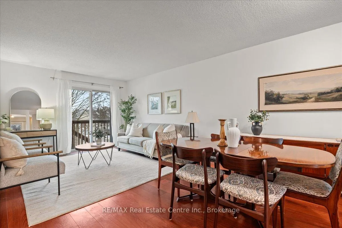 Photo 12 of 205 Highland Crescent, Kitchener — HOMEH