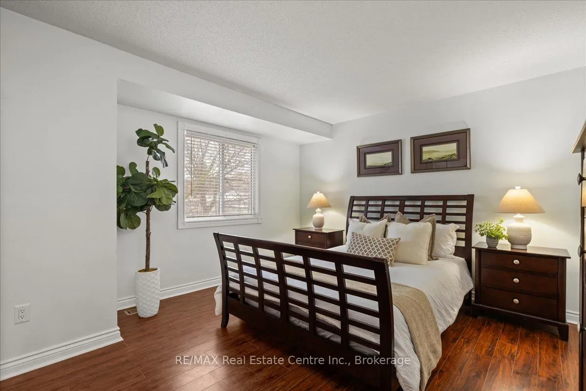 Photo 25 of 205 Highland Crescent, Kitchener — HOMEH