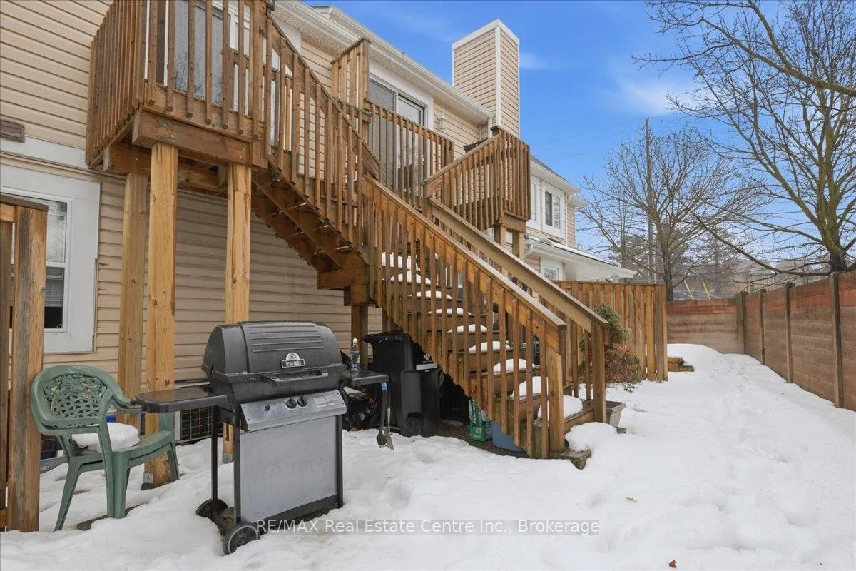 Photo 30 of 205 Highland Crescent, Kitchener — HOMEH