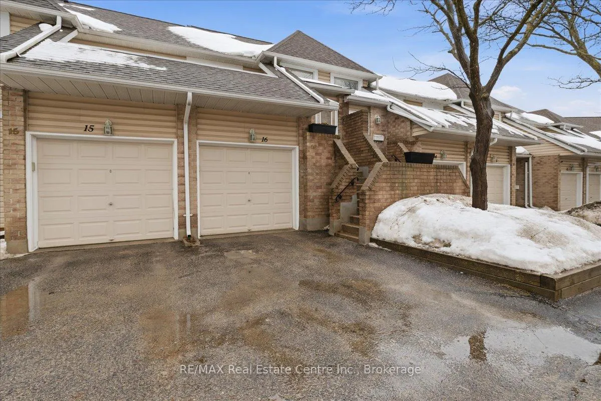 Photo 41 of 205 Highland Crescent, Kitchener — HOMEH