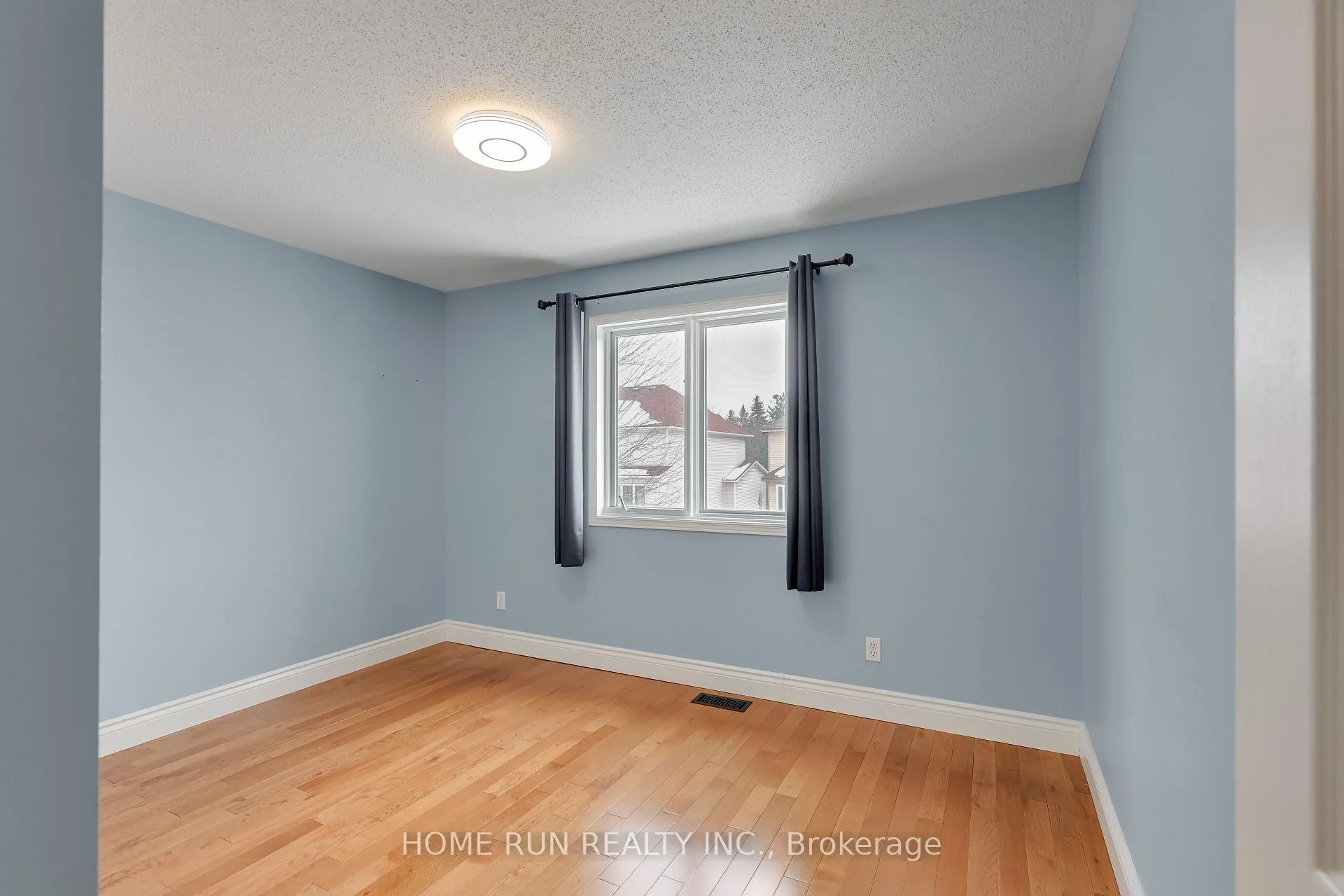 Photo 30 of 11 Westmeath Crescent, Ottawa, Kanata - Morgan's Grant/South March — HOMEH