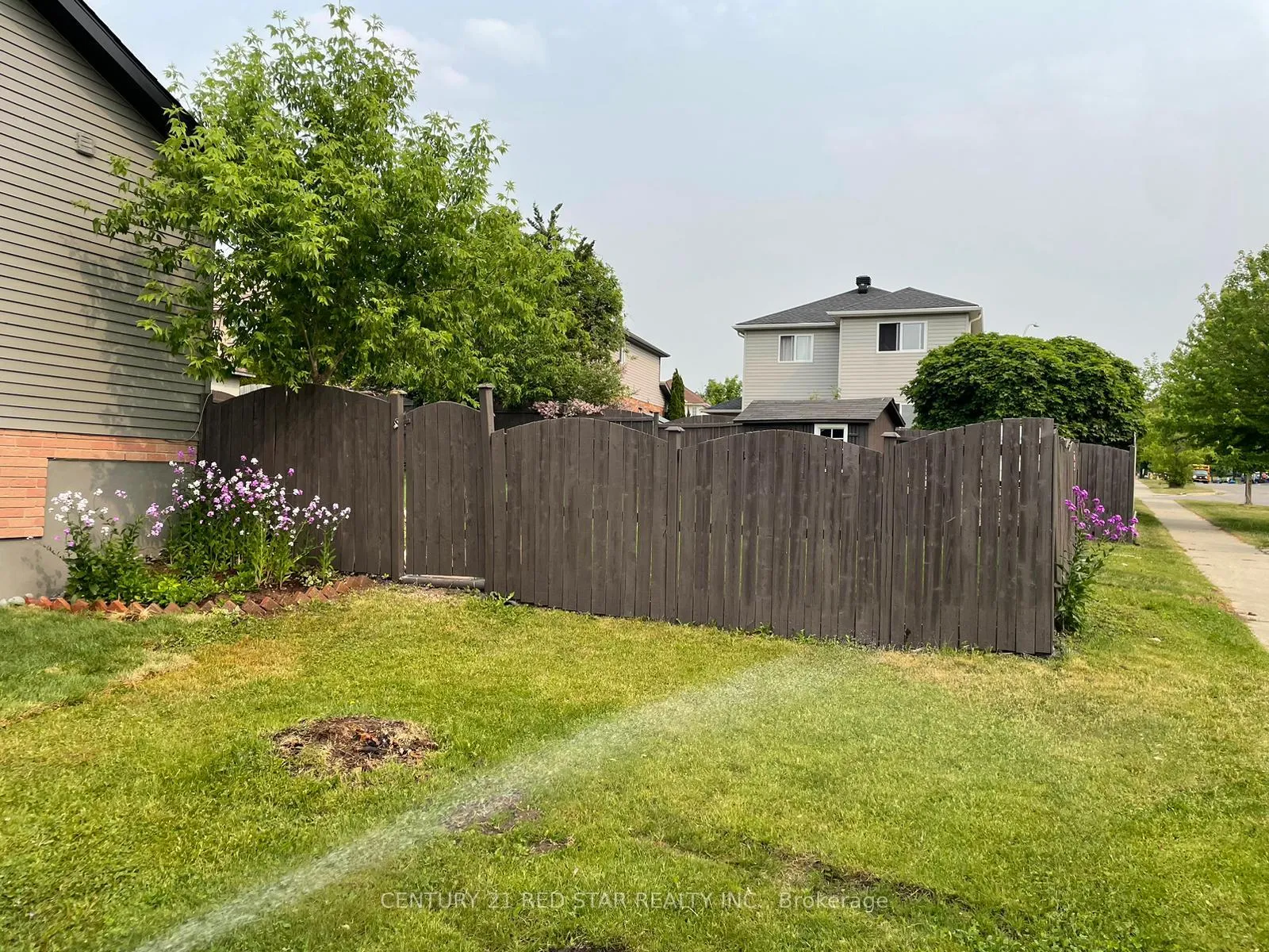 Photo 8 of 134 Bankside Drive, Kitchener — HOMEH