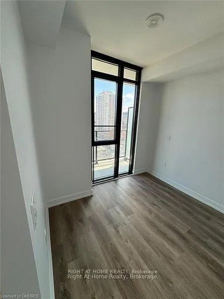 Photo 8 of Unit 1320, 1 Jarvis Street, Hamilton, Beasley — HOMEH