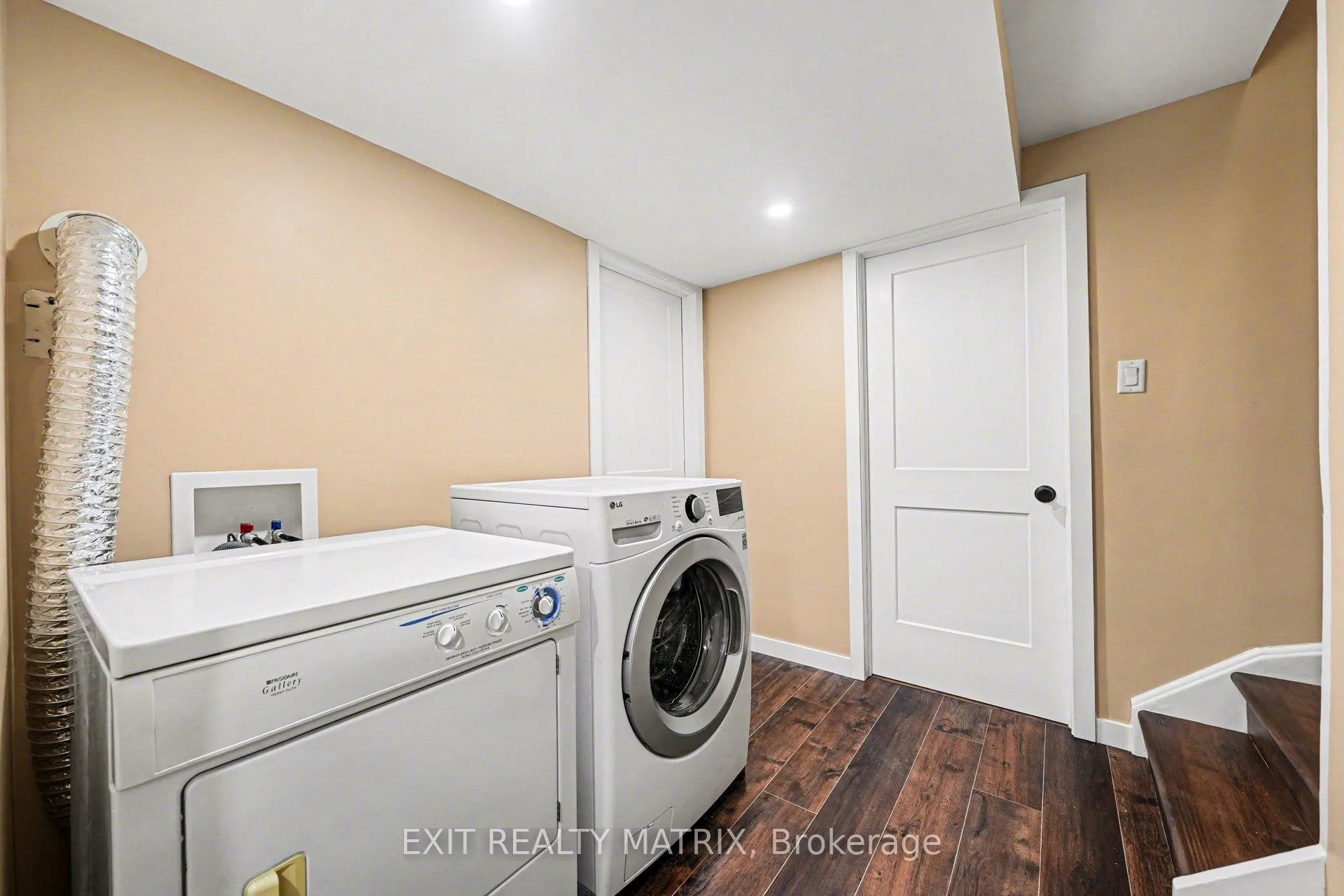 Photo 11 of 72 Asselin Street, The Nation, Limoges — HOMEH