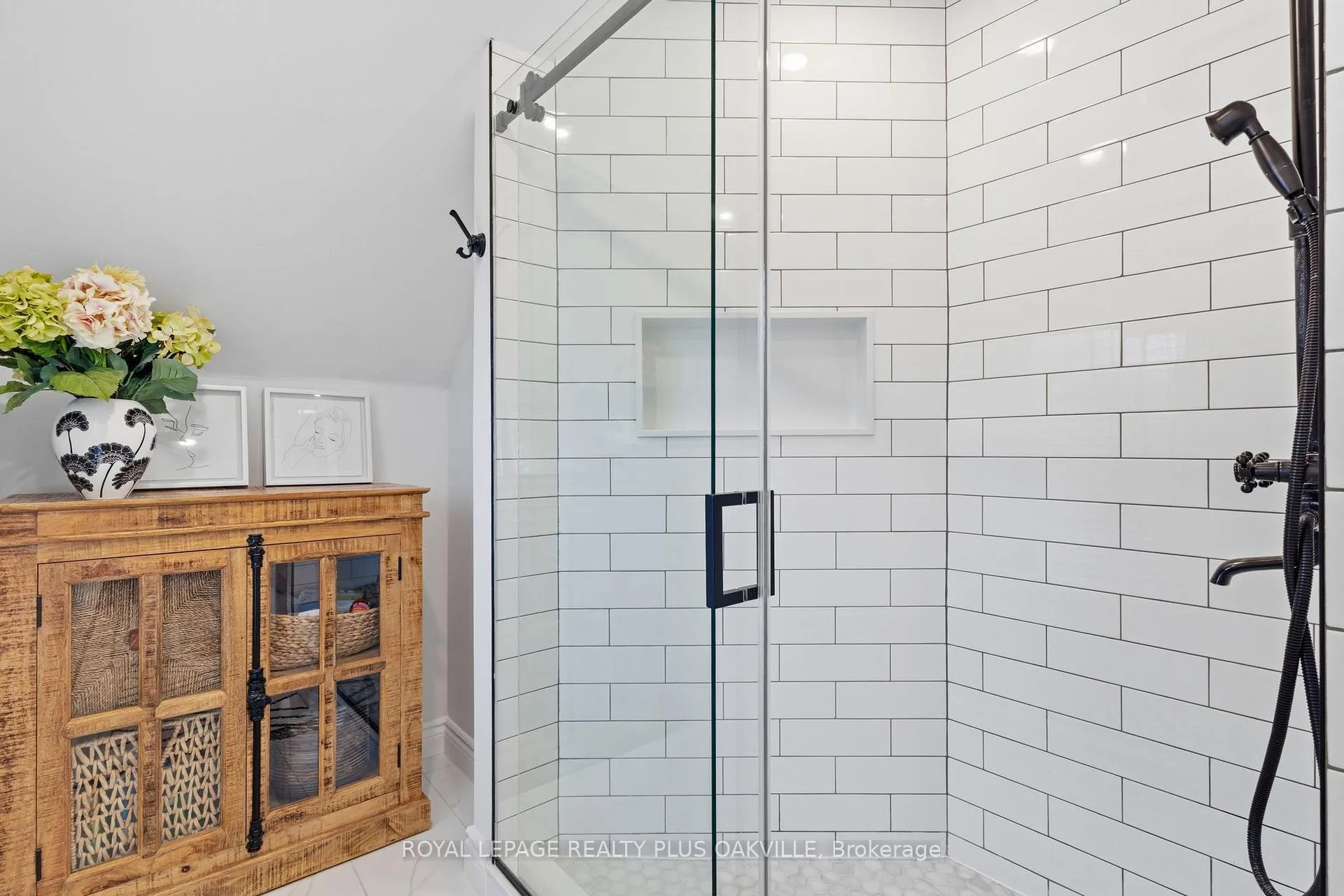Photo 33 of 1161 Lockhart Road, Burlington, Brant — HOMEH