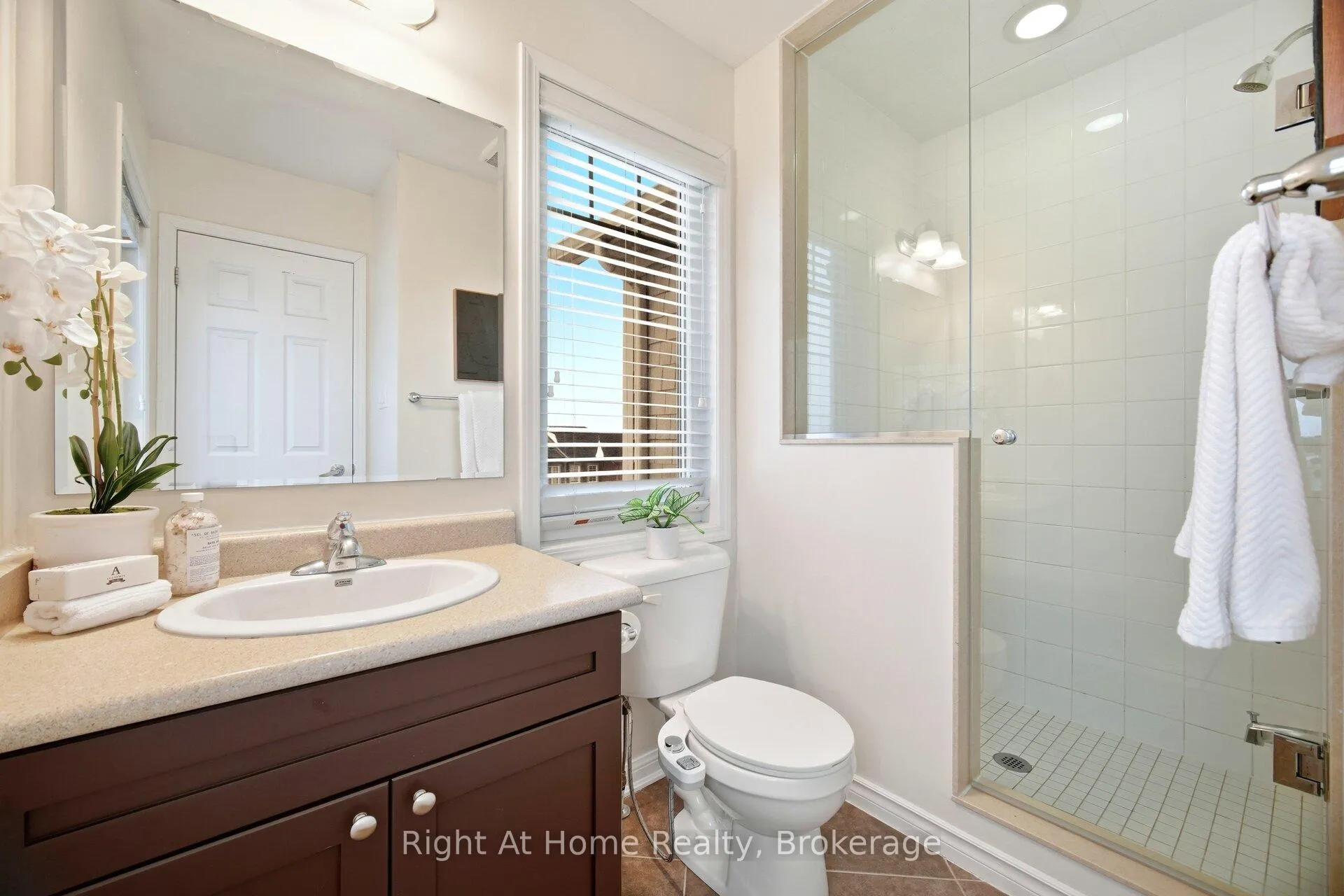 Photo 31 of 387 Cavanagh Lane, Milton, Willmott — HOMEH