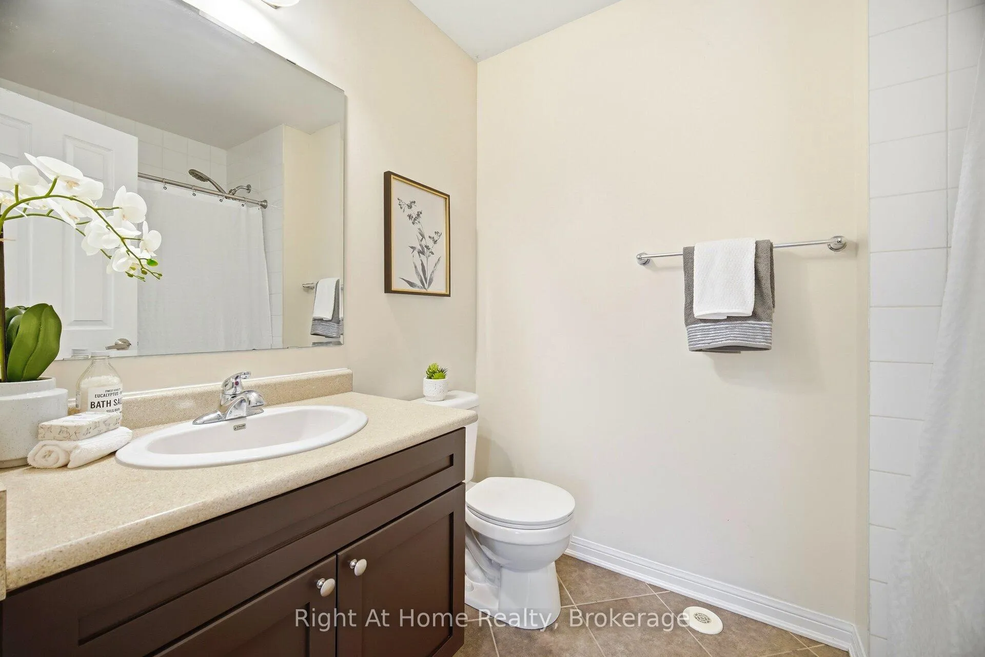 Photo 35 of 387 Cavanagh Lane, Milton, Willmott — HOMEH