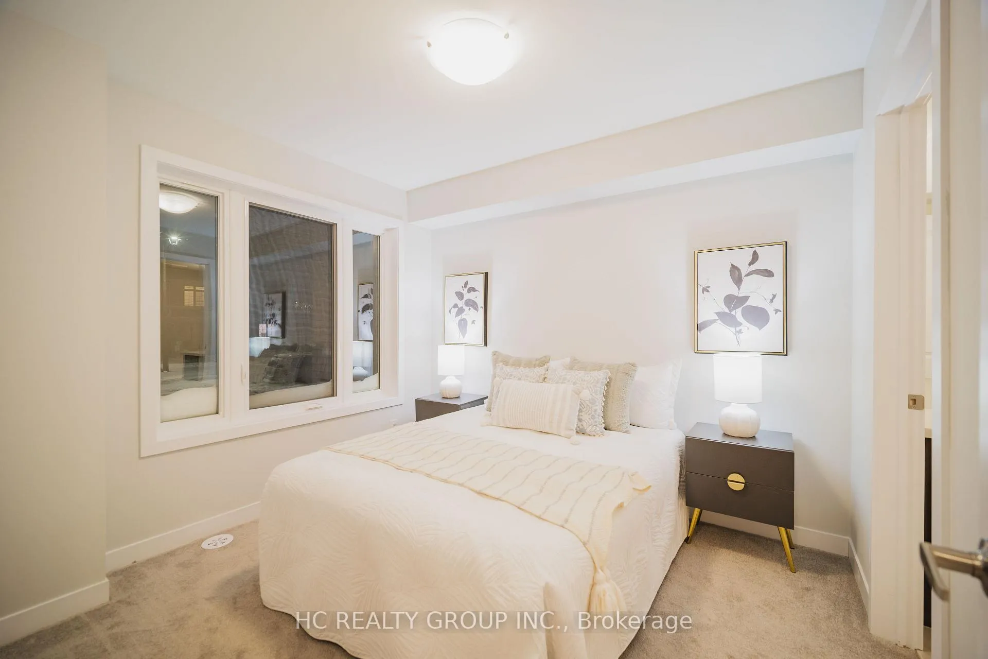 Photo 7 of 46 York Downs Boulevard, Markham, Angus Glen — HOMEH
