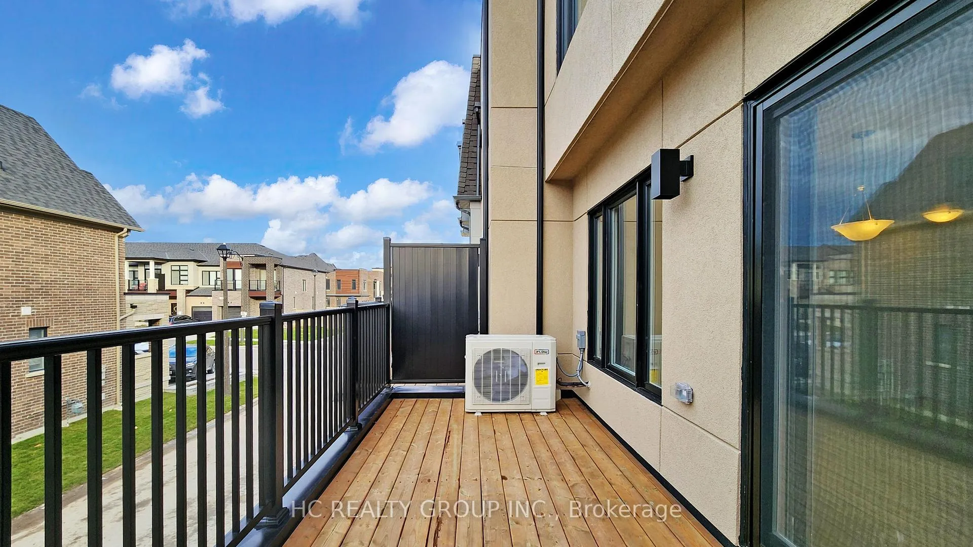 Photo 21 of 46 York Downs Boulevard, Markham, Angus Glen — HOMEH