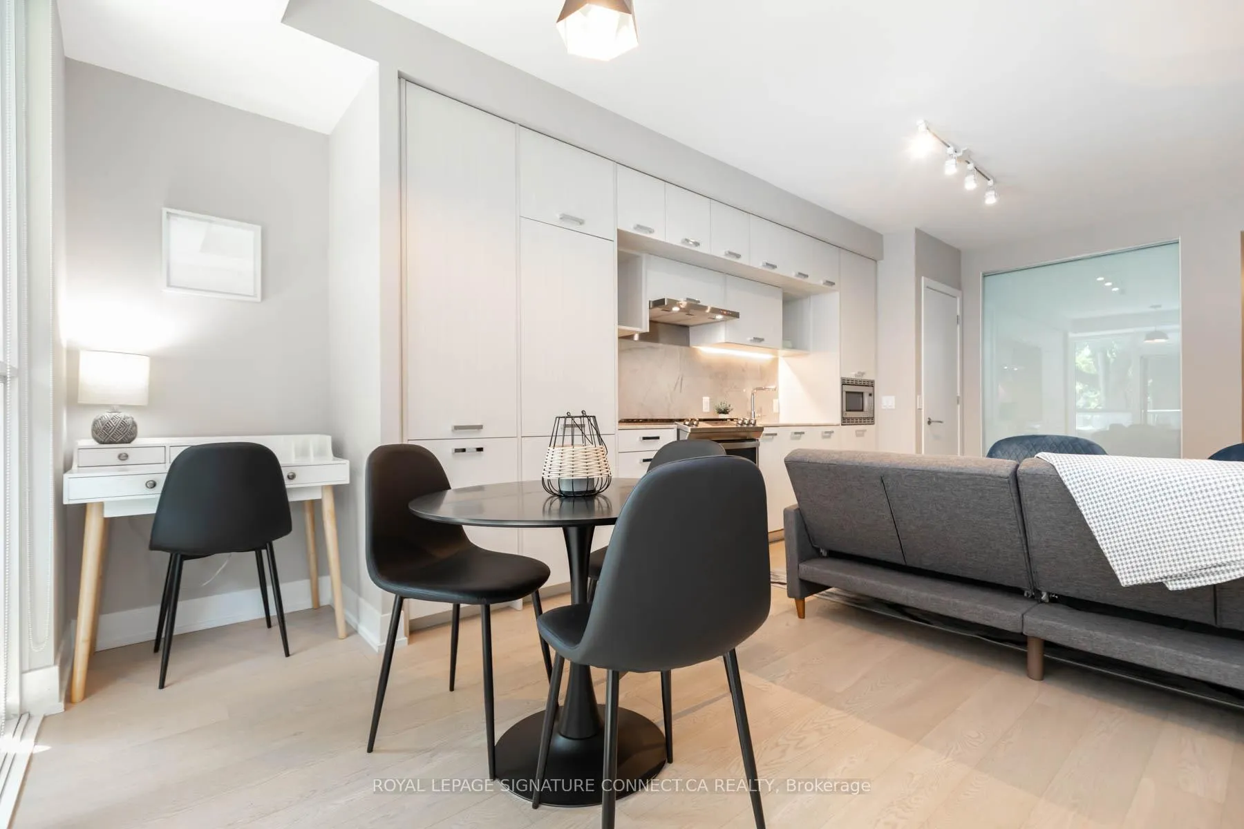 Photo 9 of Unit 207, 1331 Queen Street E, Toronto, Greenwood-Coxwell — HOMEH