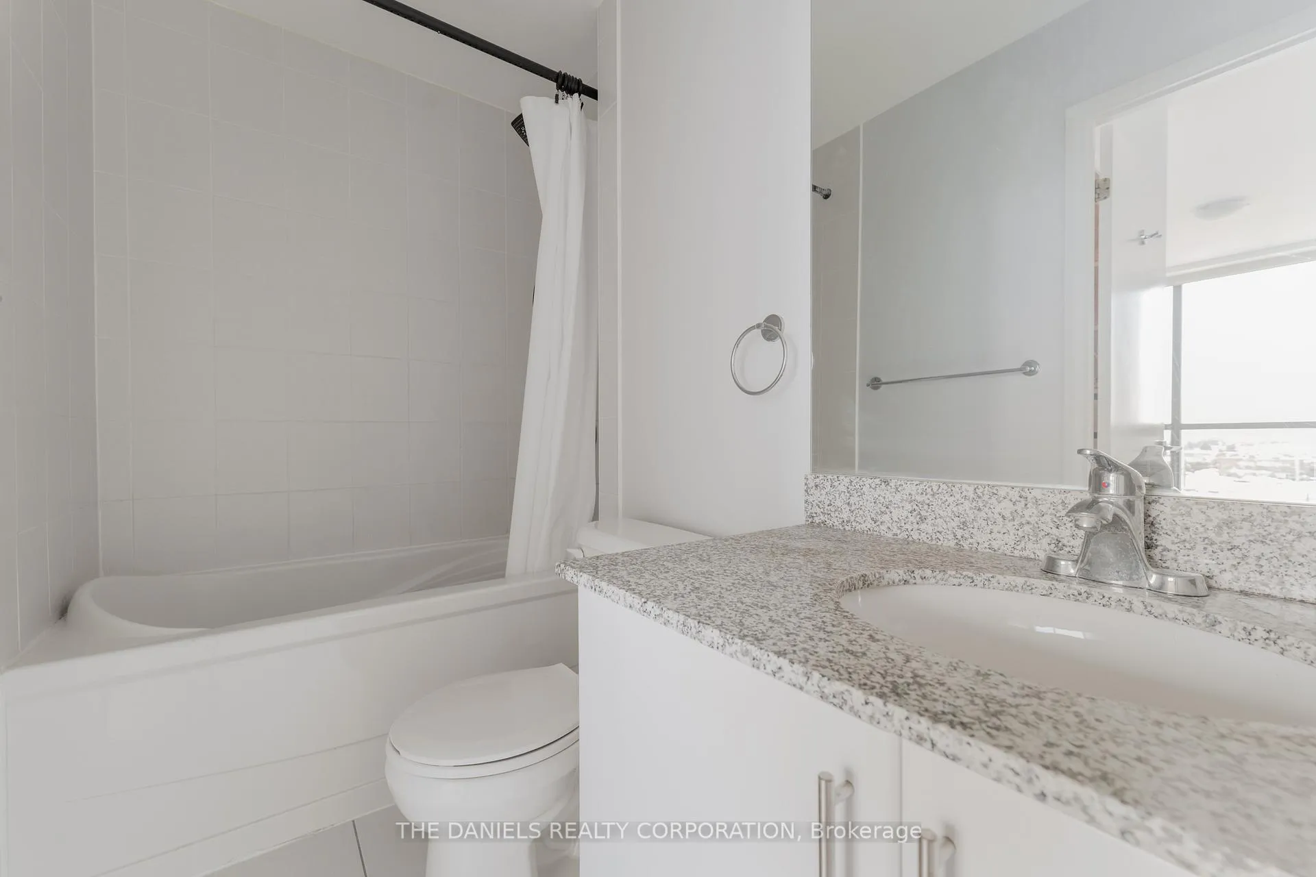 Photo 24 of Unit 502, 2900 Highway 7, Vaughan, Concord — HOMEH