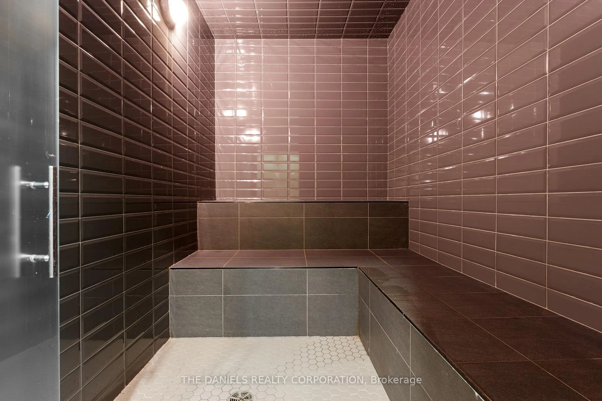 Photo 36 of Unit 502, 2900 Highway 7, Vaughan, Concord — HOMEH
