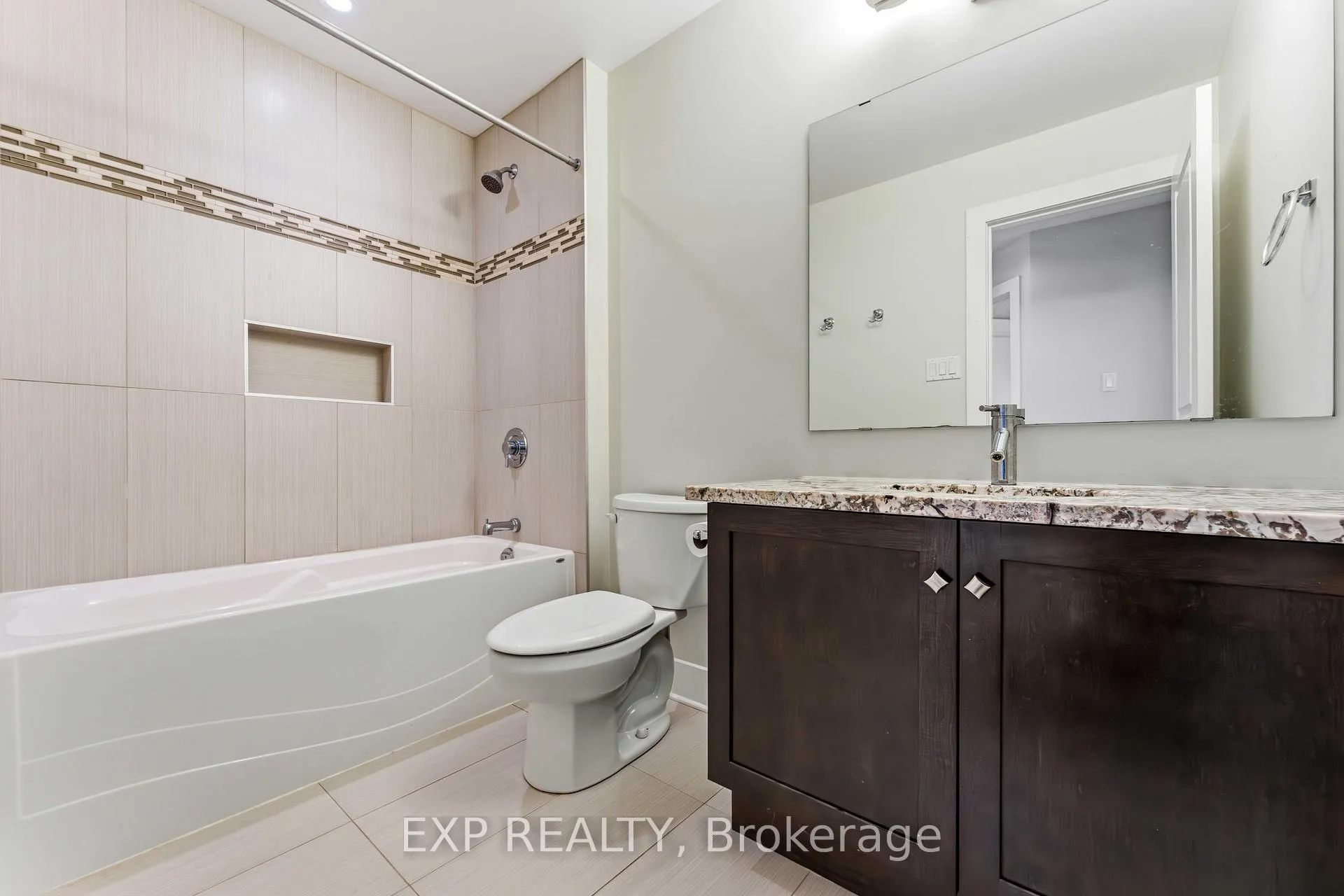 Photo 19 of 152 Rivington Street, Ottawa, Carp — HOMEH