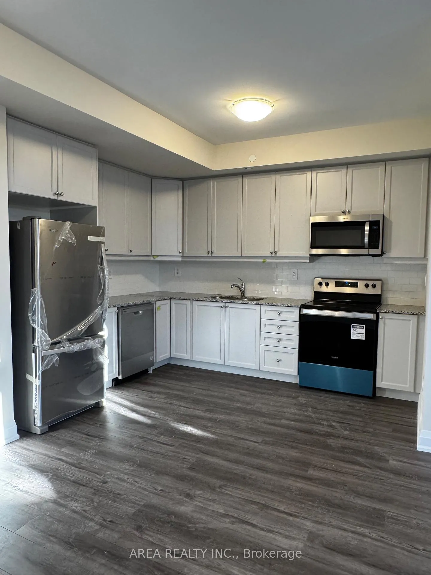 Photo 1 of Unit 125, 1565 Rose Way, Milton, Cobban — HOMEH