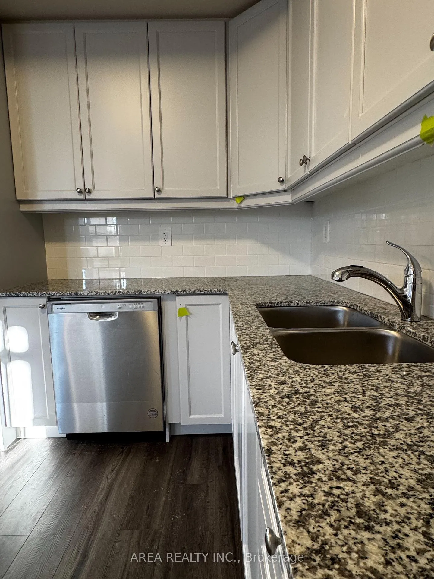 Photo 4 of Unit 125, 1565 Rose Way, Milton, Cobban — HOMEH
